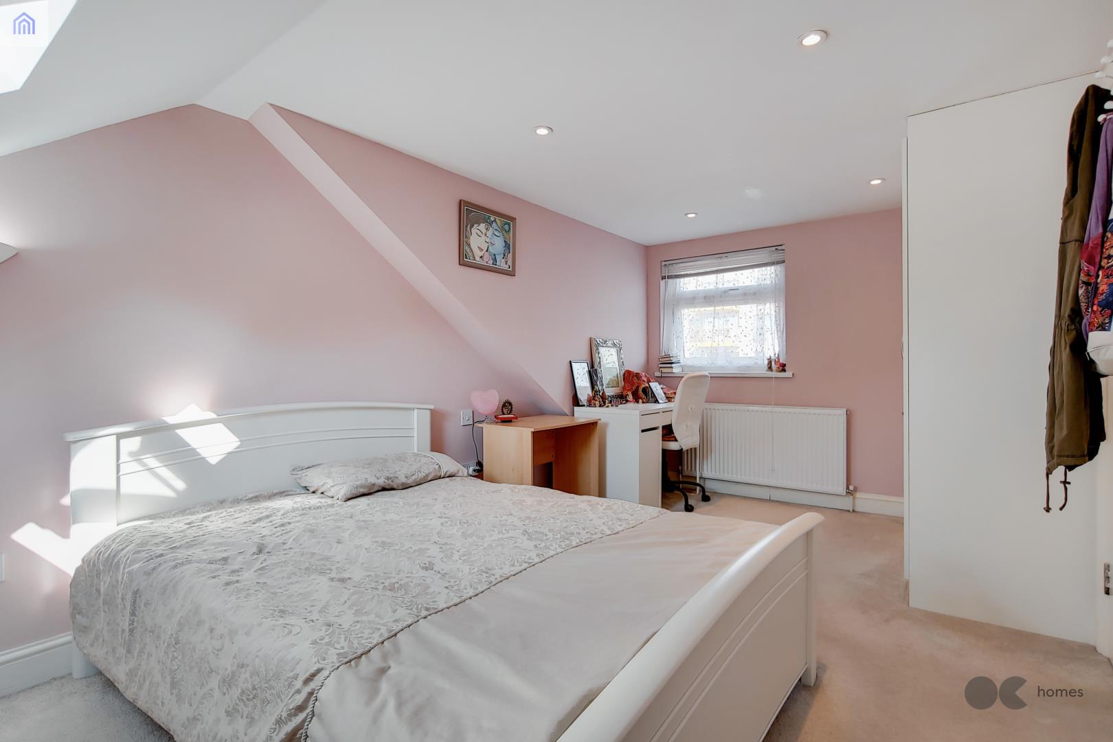 5 bed terraced house for sale in Tudor Road, London  - Property Image 11