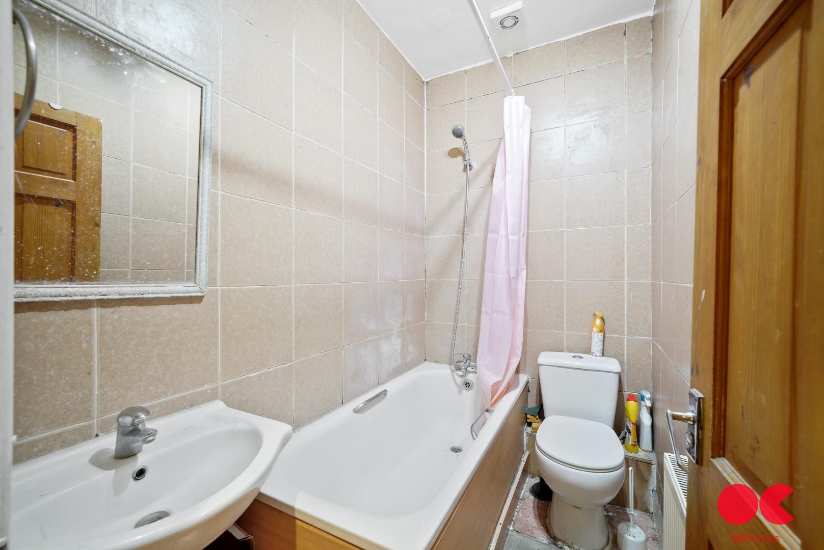 4 bed terraced house for sale in Grove Green Road, Leytonstone  - Property Image 8