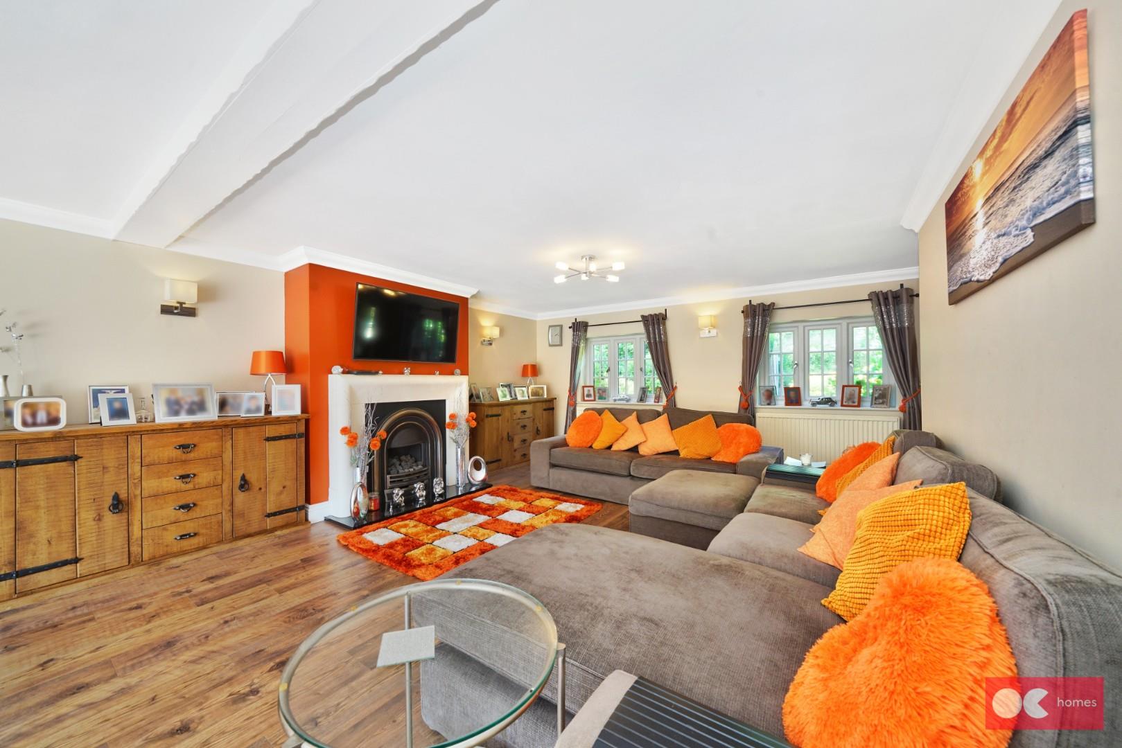 6 bed detached house for sale in Longwood, Harlow  - Property Image 3