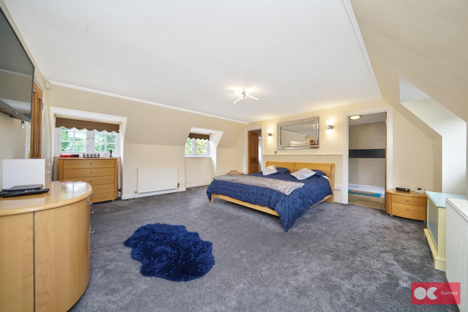 6 bed detached house for sale in Longwood, Harlow  - Property Image 38