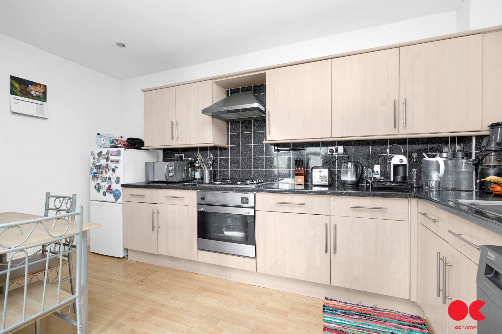 1 bed flat to rent in High Road Leyton, London  - Property Image 11
