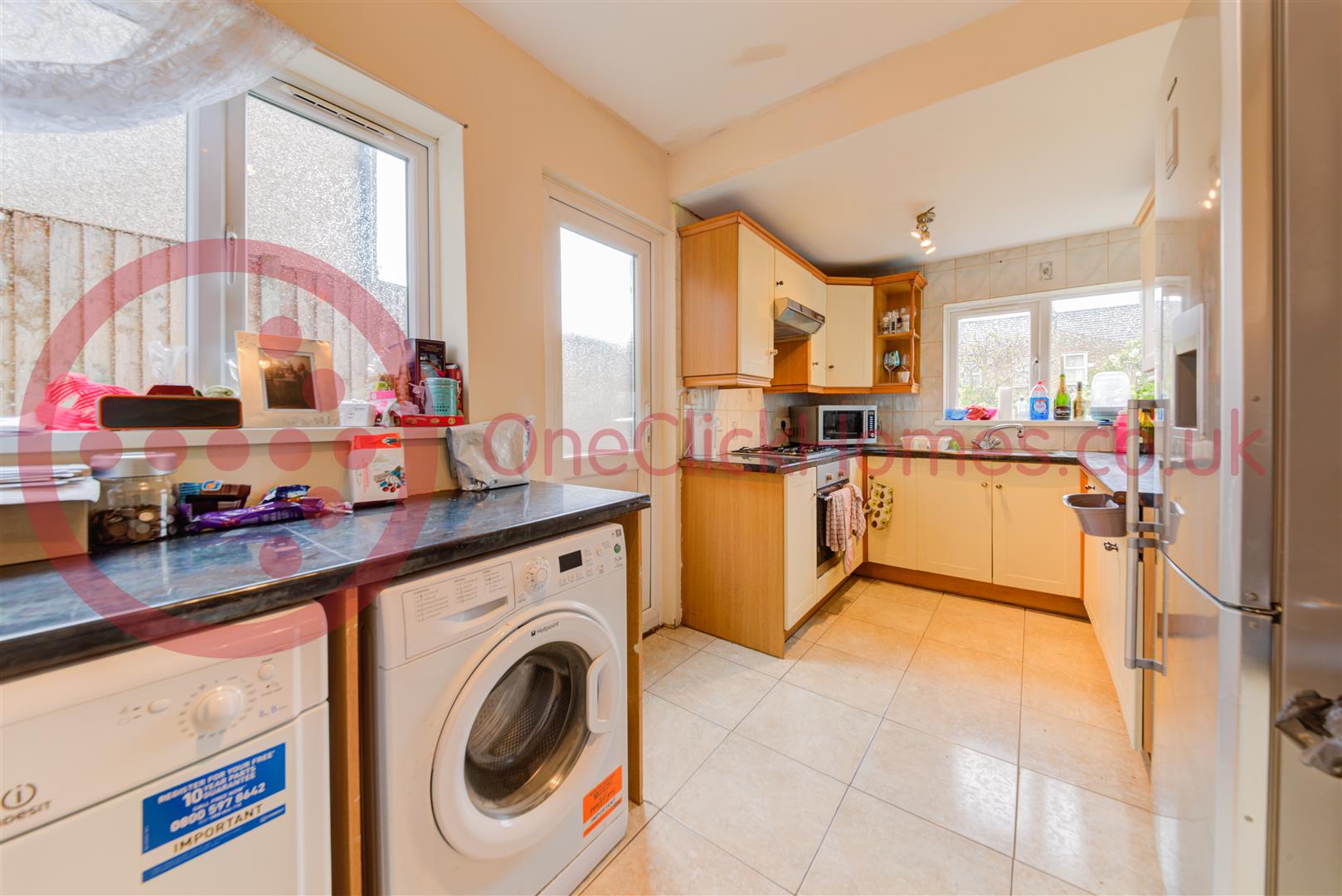 3 bed terraced house to rent in Ruckholt Road, Leyton  - Property Image 2