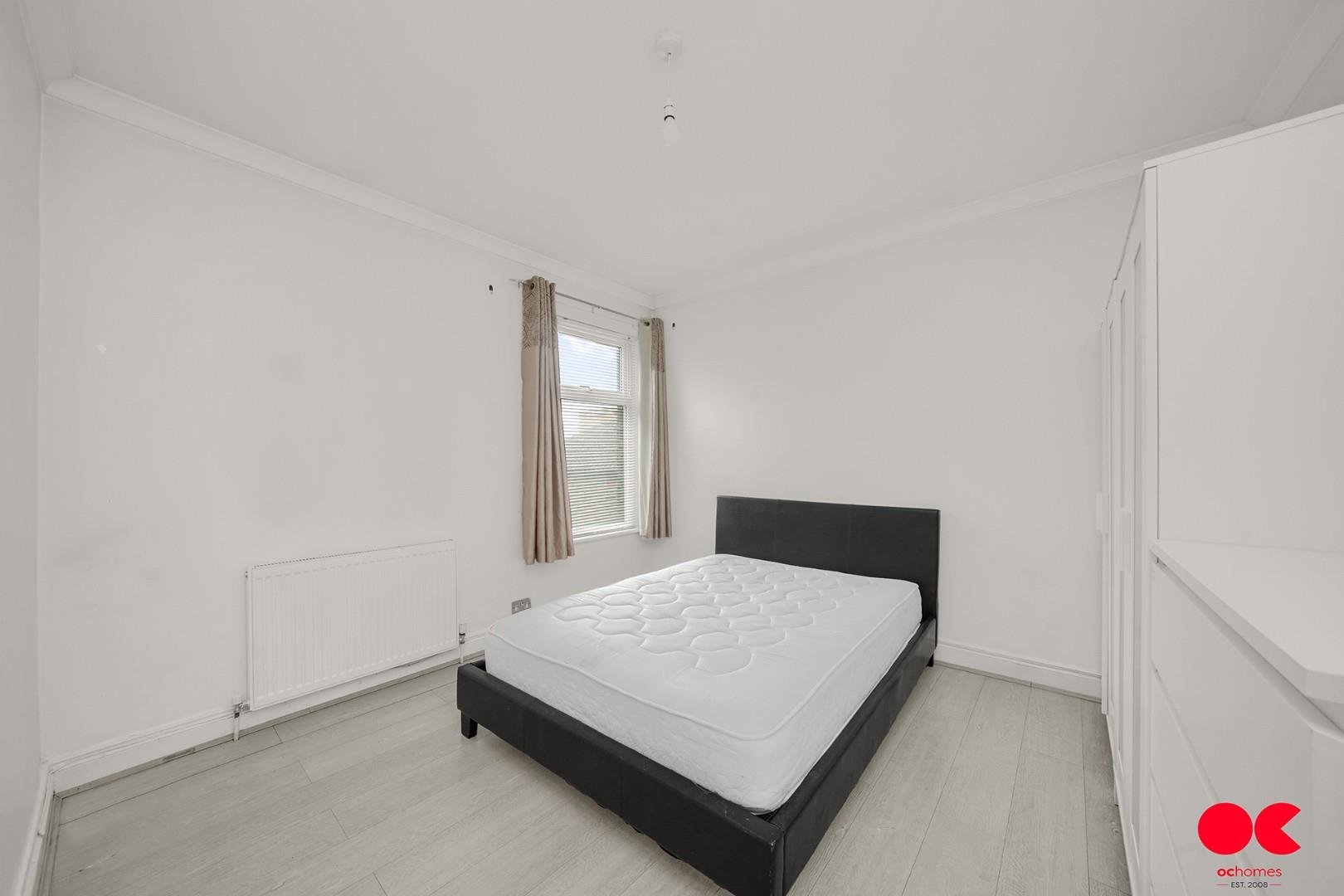 3 bed flat to rent in Ashville Road, London  - Property Image 5