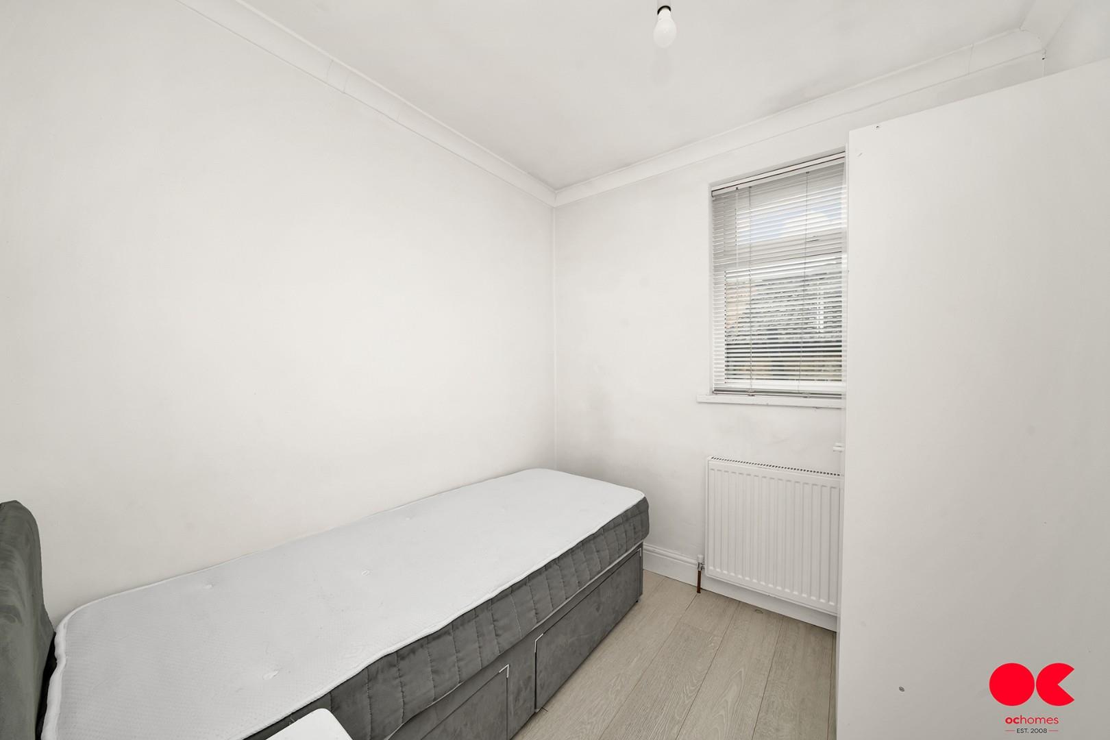 3 bed flat to rent in Ashville Road, London  - Property Image 9