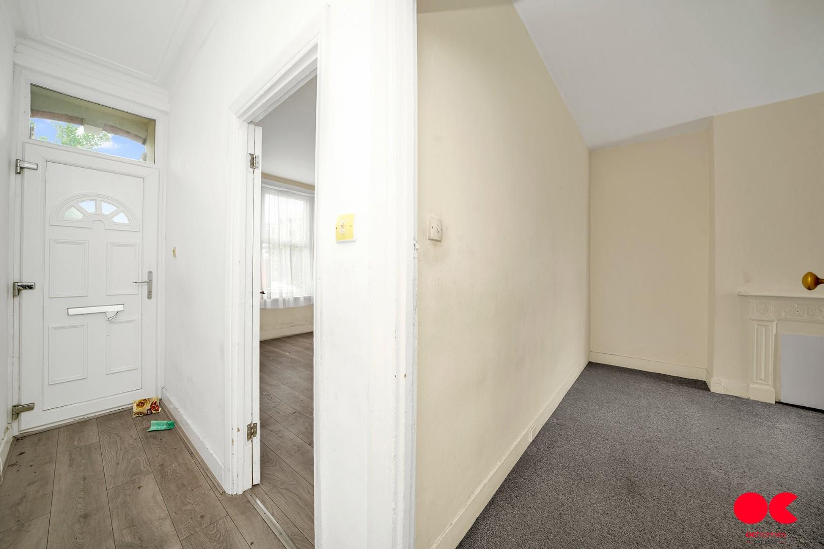 2 bed flat for sale in Murchison Road, Leyton  - Property Image 9