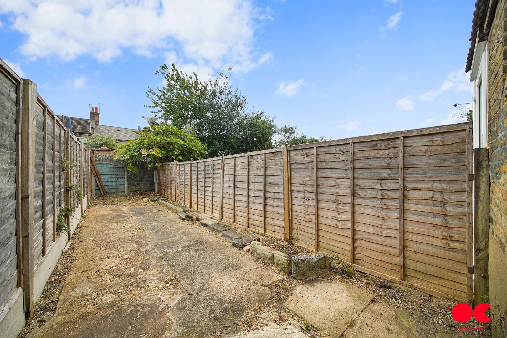 2 bed flat for sale in Murchison Road, Leyton  - Property Image 4