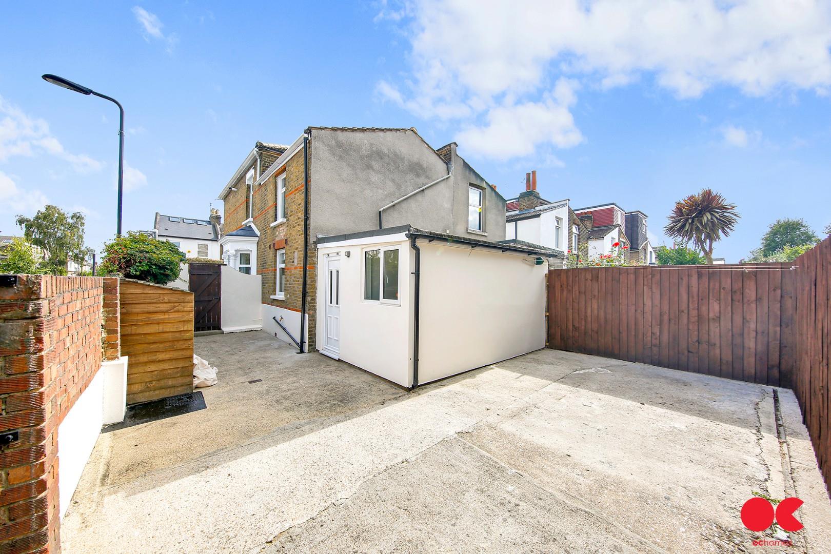 5 bed end of terrace house to rent in Sedgwick Road, Leyton  - Property Image 7