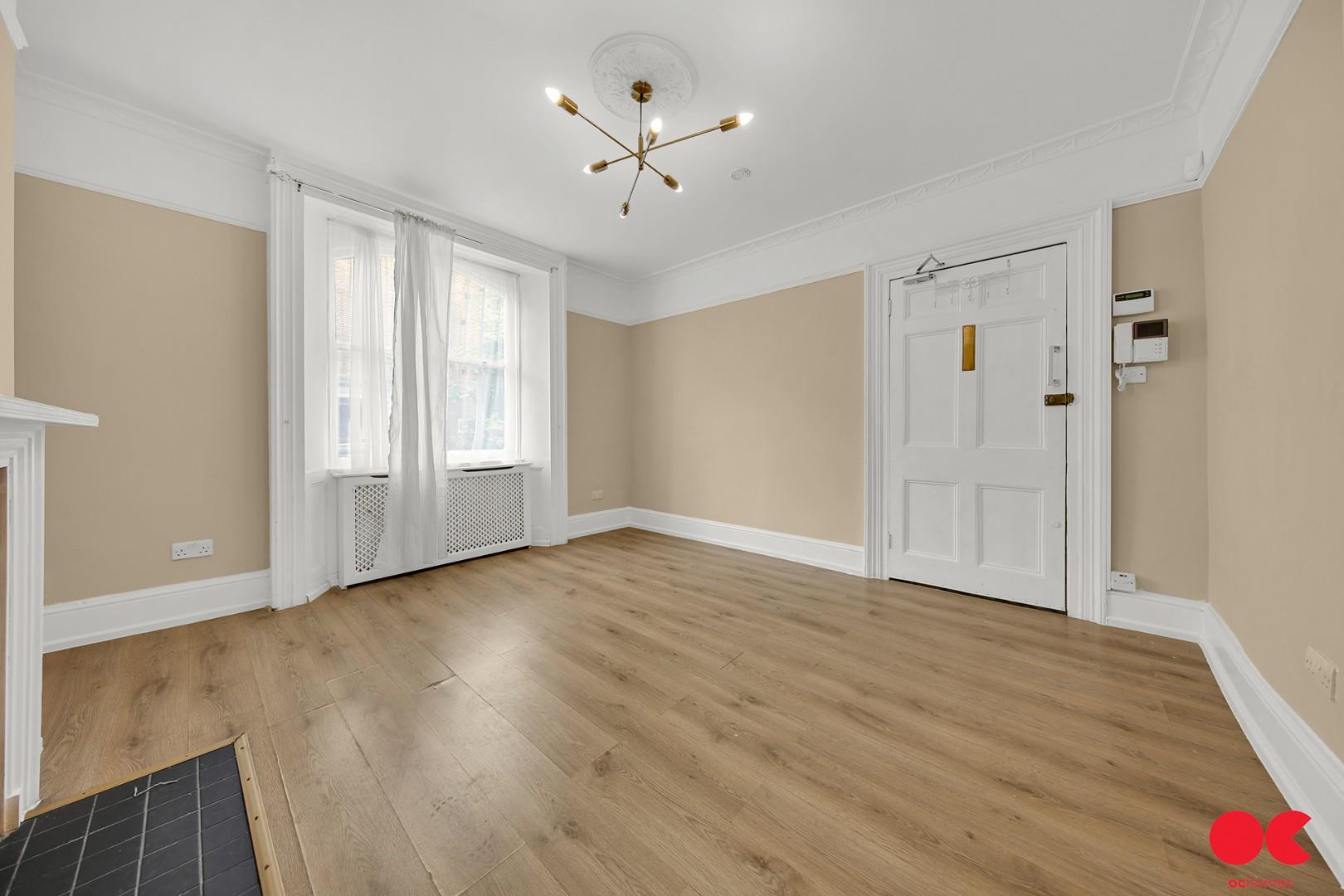2 bed flat to rent in Bazely Street, London  - Property Image 10