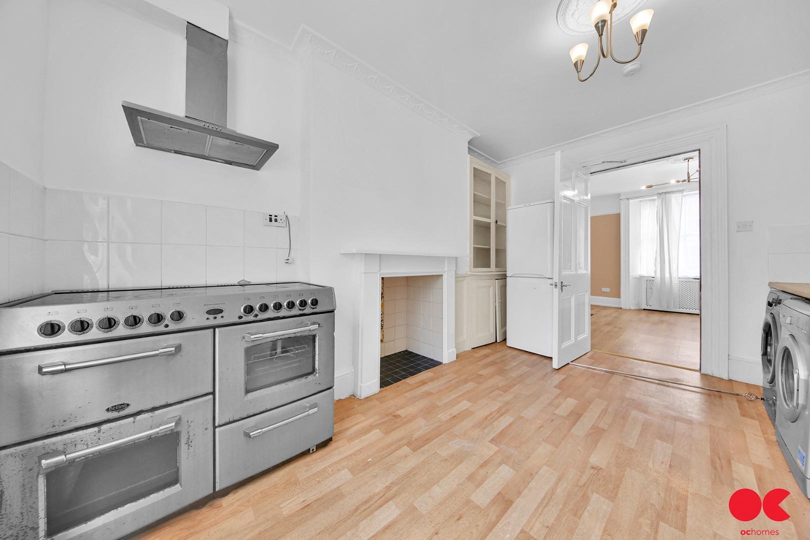 2 bed flat to rent in Bazely Street, London  - Property Image 18