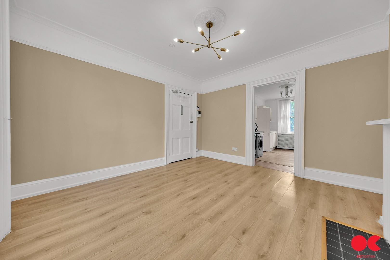 2 bed flat to rent in Bazely Street, London  - Property Image 13