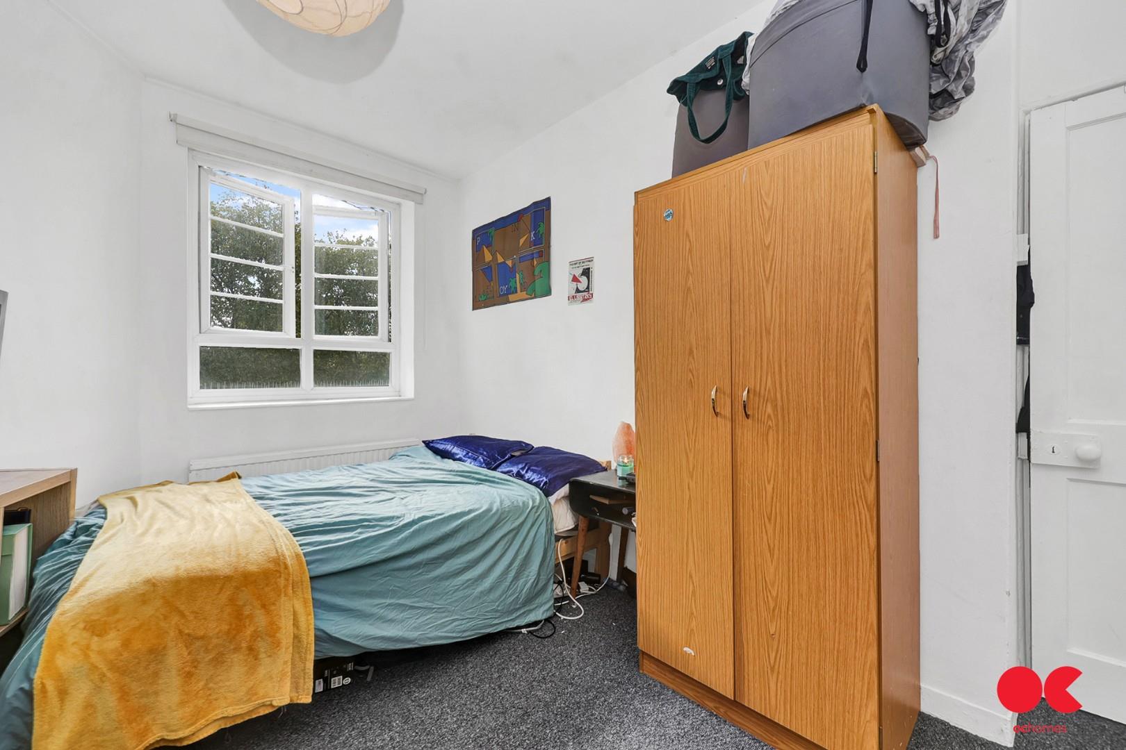 3 bed flat to rent in Gascoyne Road, London  - Property Image 24