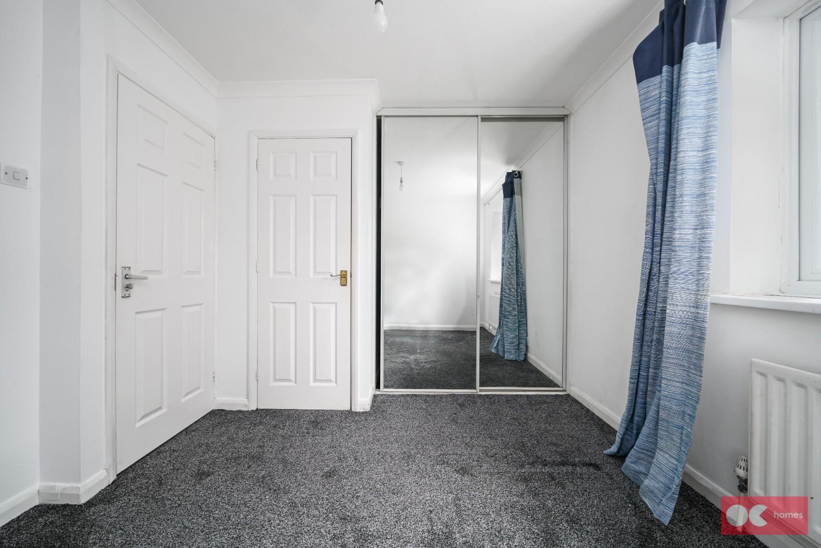 2 bed terraced house to rent in Heathfield Park Drive, Chadwell Heath  - Property Image 16