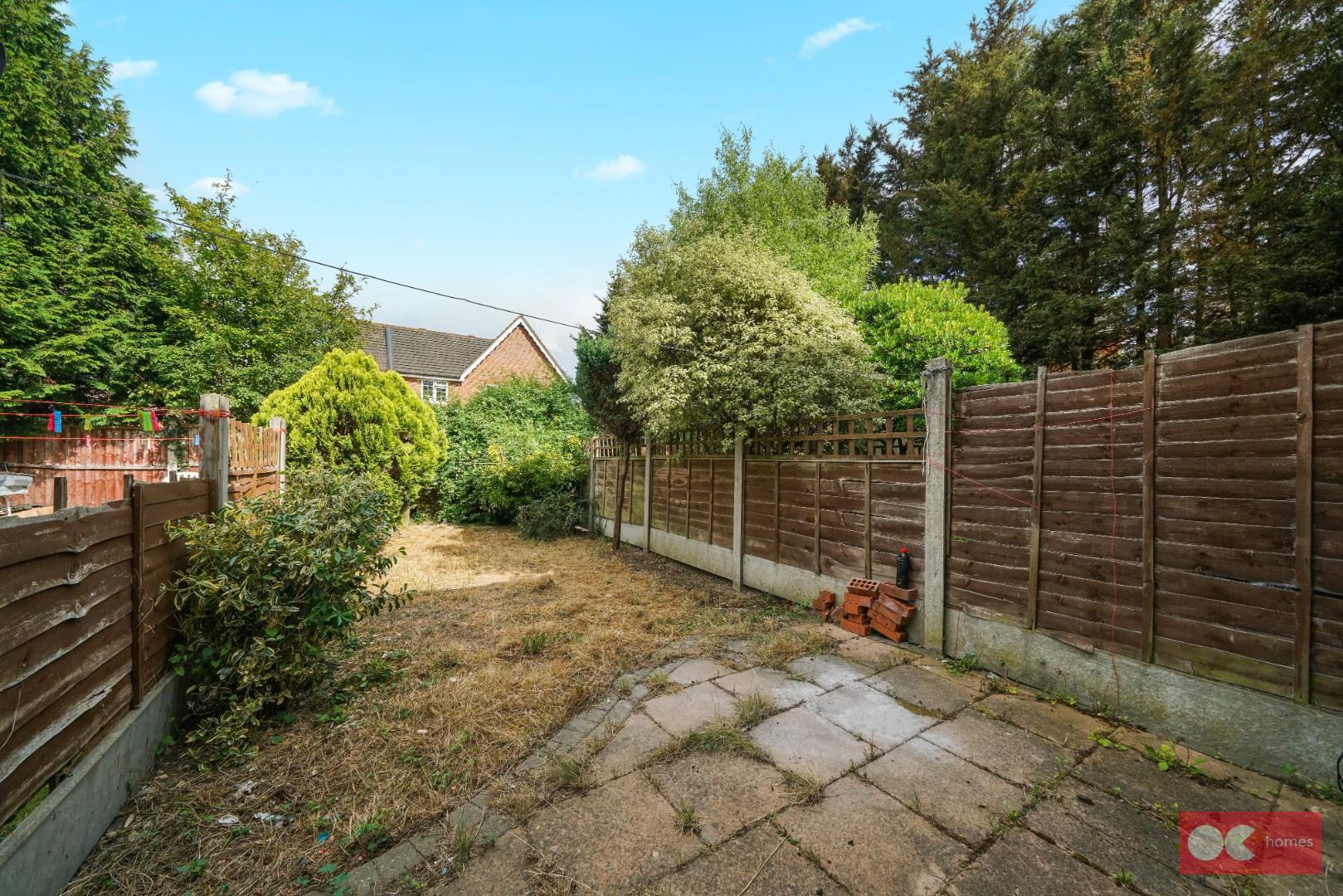 2 bed terraced house to rent in Heathfield Park Drive, Chadwell Heath  - Property Image 9