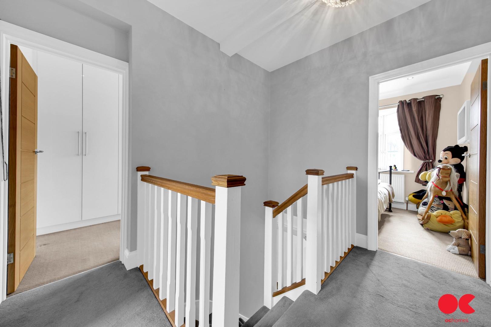 4 bed semi-detached house for sale in Fairholme Avenue, Gidea Park  - Property Image 43
