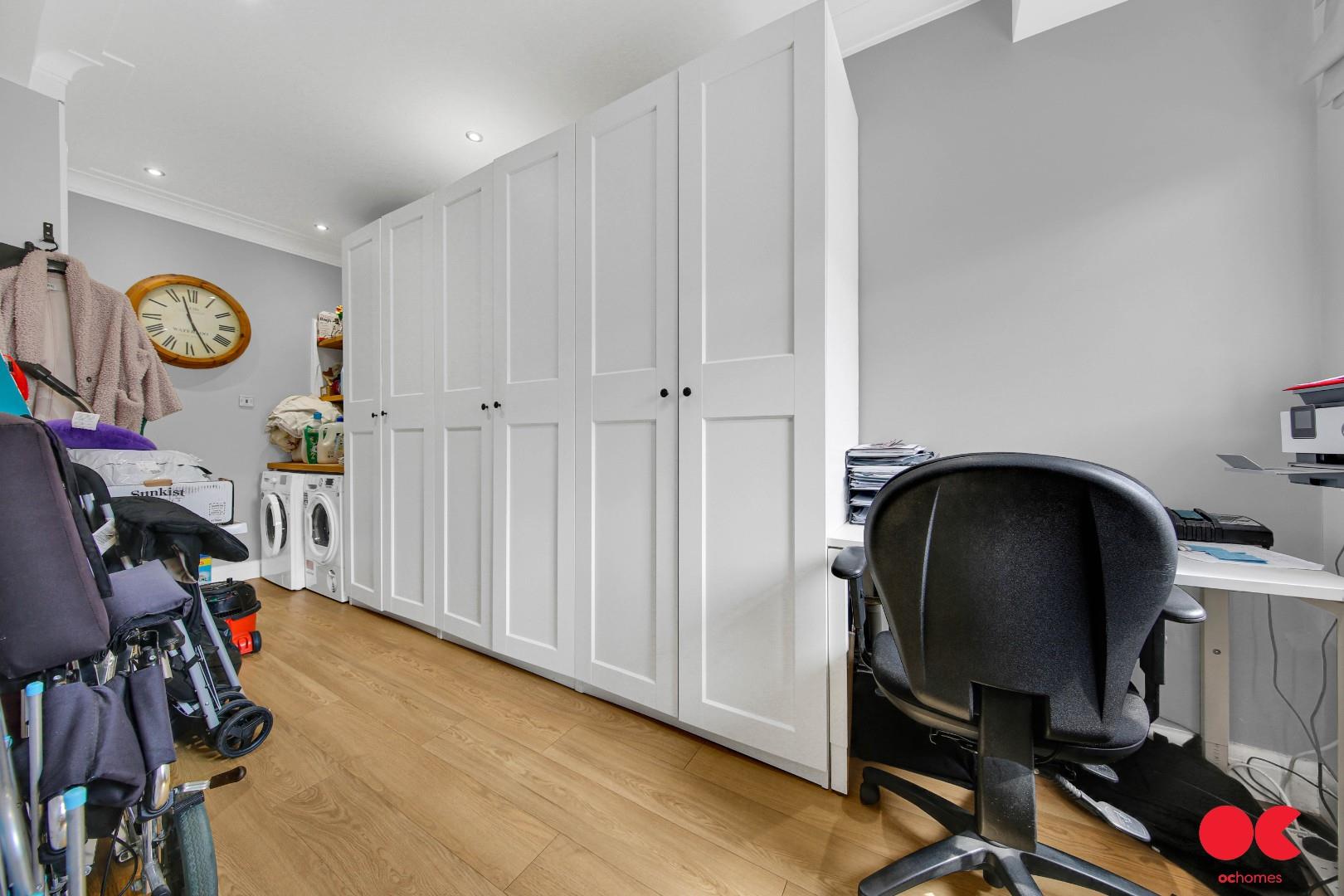 4 bed semi-detached house for sale in Fairholme Avenue, Gidea Park  - Property Image 26