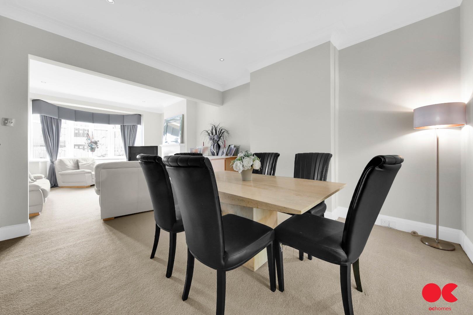 4 bed semi-detached house for sale in Fairholme Avenue, Gidea Park  - Property Image 29