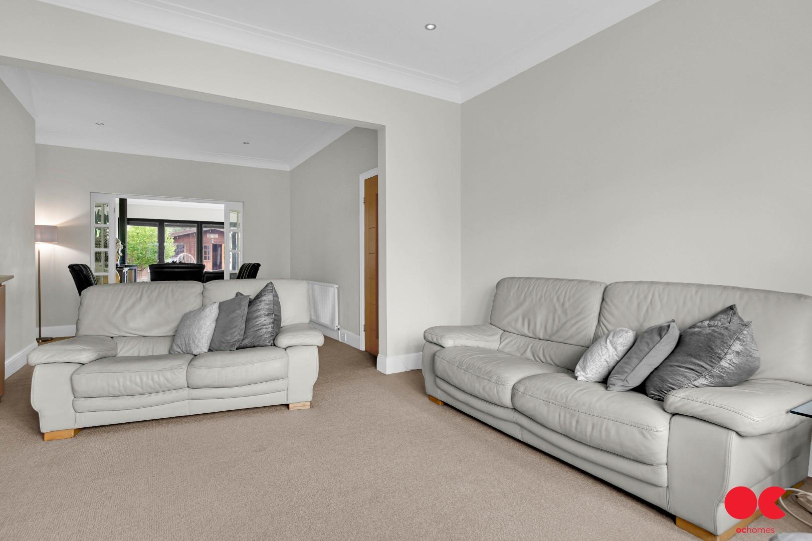 4 bed semi-detached house for sale in Fairholme Avenue, Gidea Park  - Property Image 22