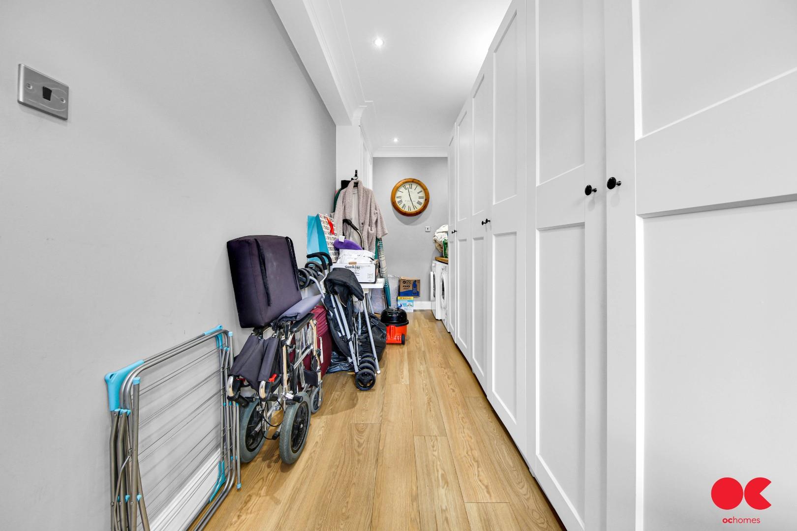 4 bed semi-detached house for sale in Fairholme Avenue, Gidea Park  - Property Image 34