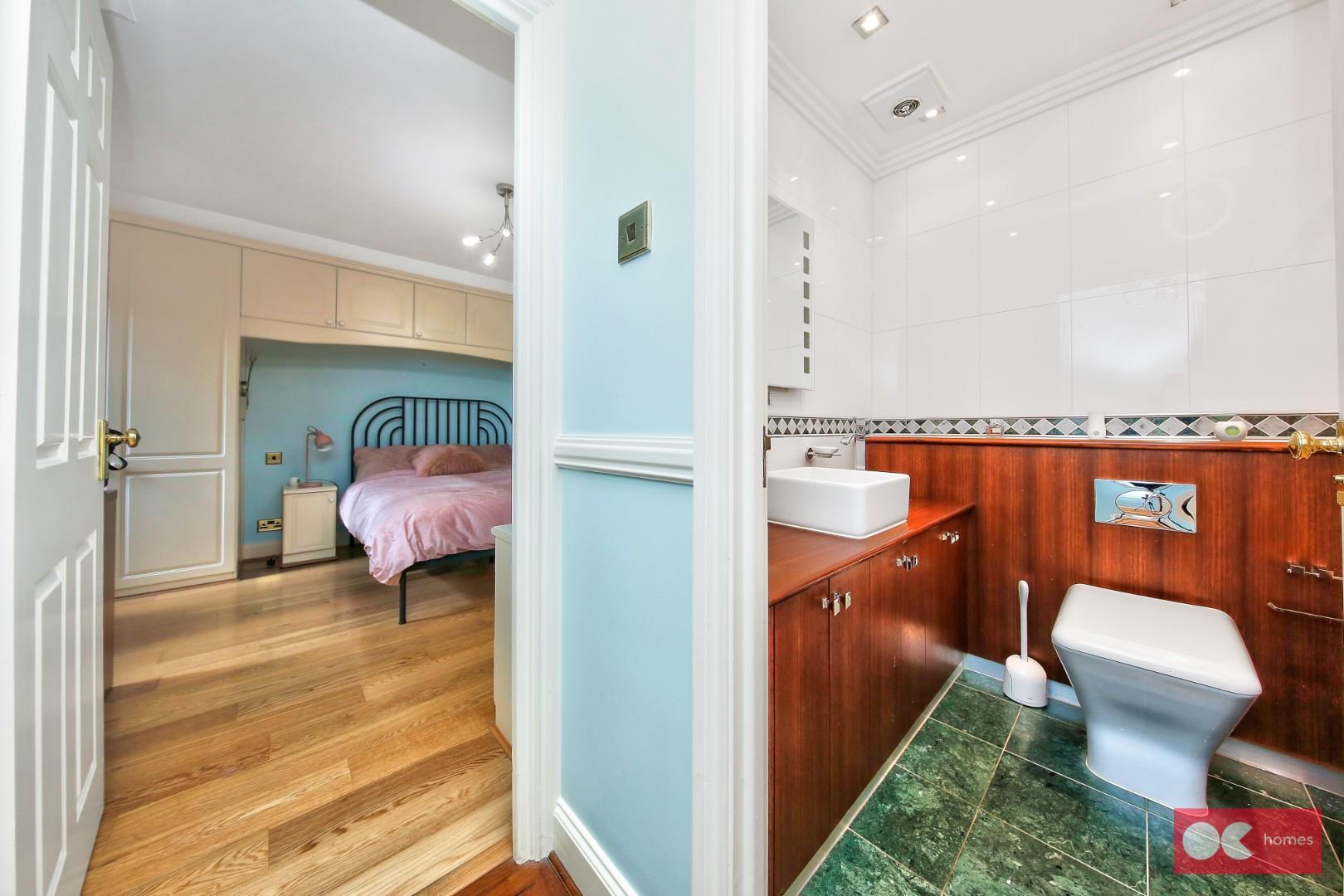 2 bed flat to rent in Parkstone Avenue, Hornchurch  - Property Image 26