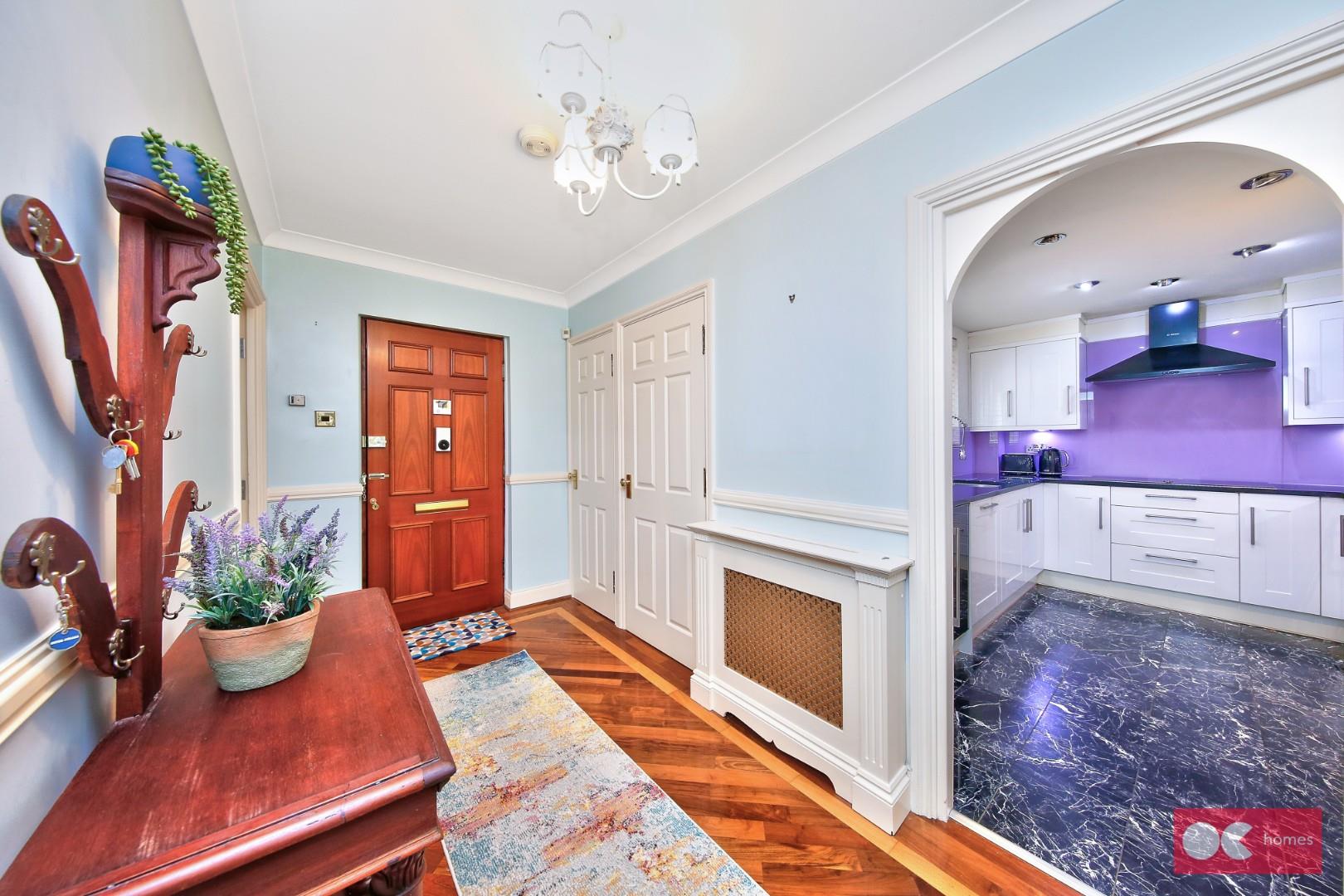 2 bed flat to rent in Parkstone Avenue, Hornchurch  - Property Image 8
