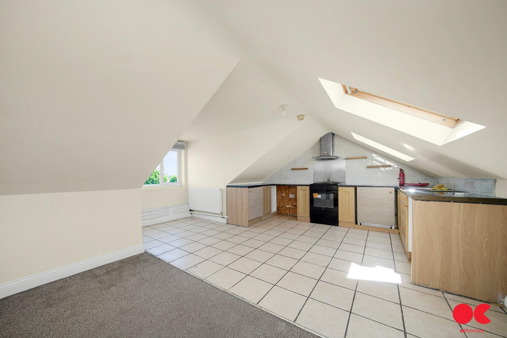 1 bed flat to rent in High Road Leytonstone, London  - Property Image 5