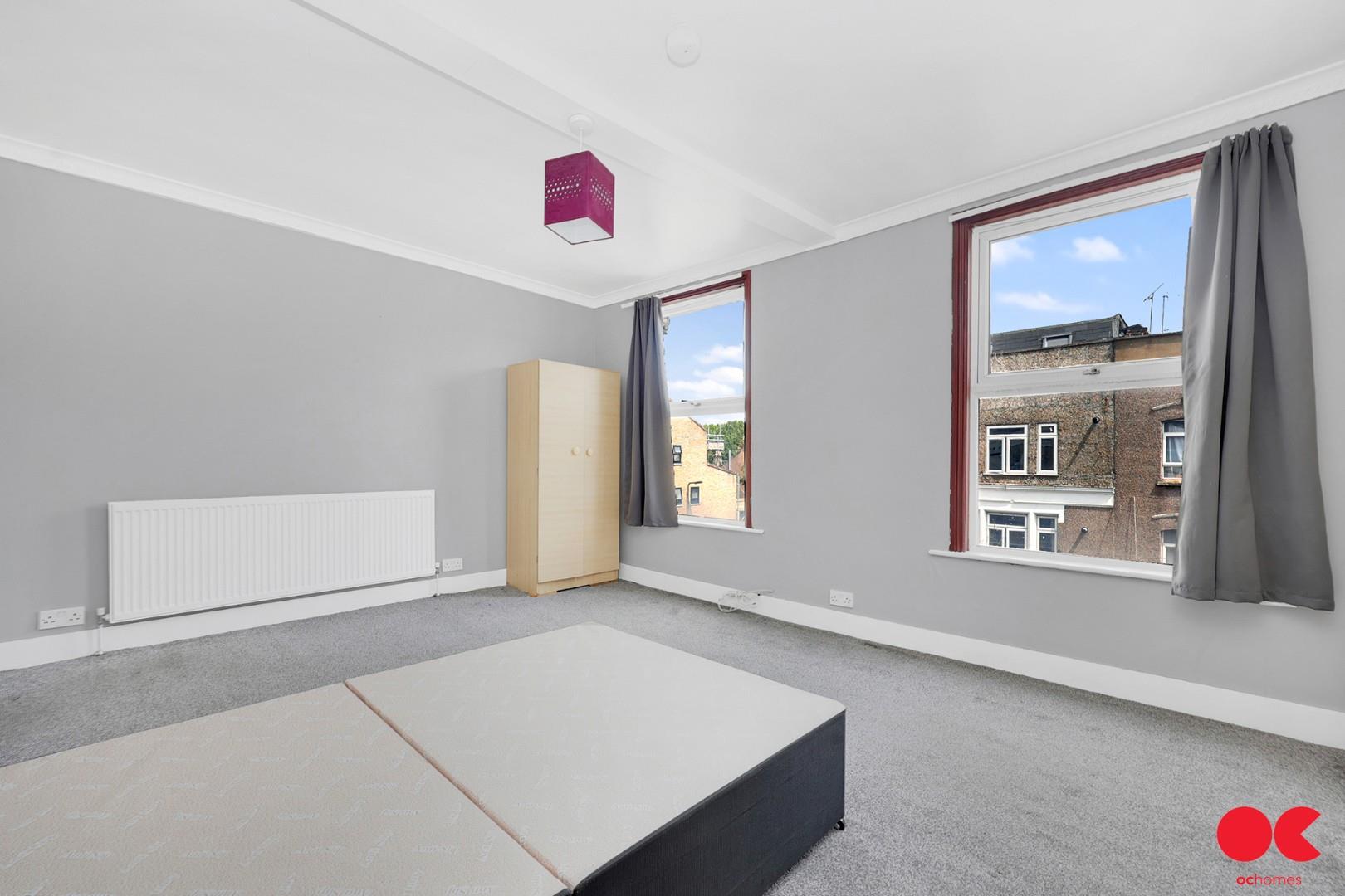 Studio flat to rent in High Road Leytonstone, London  - Property Image 9