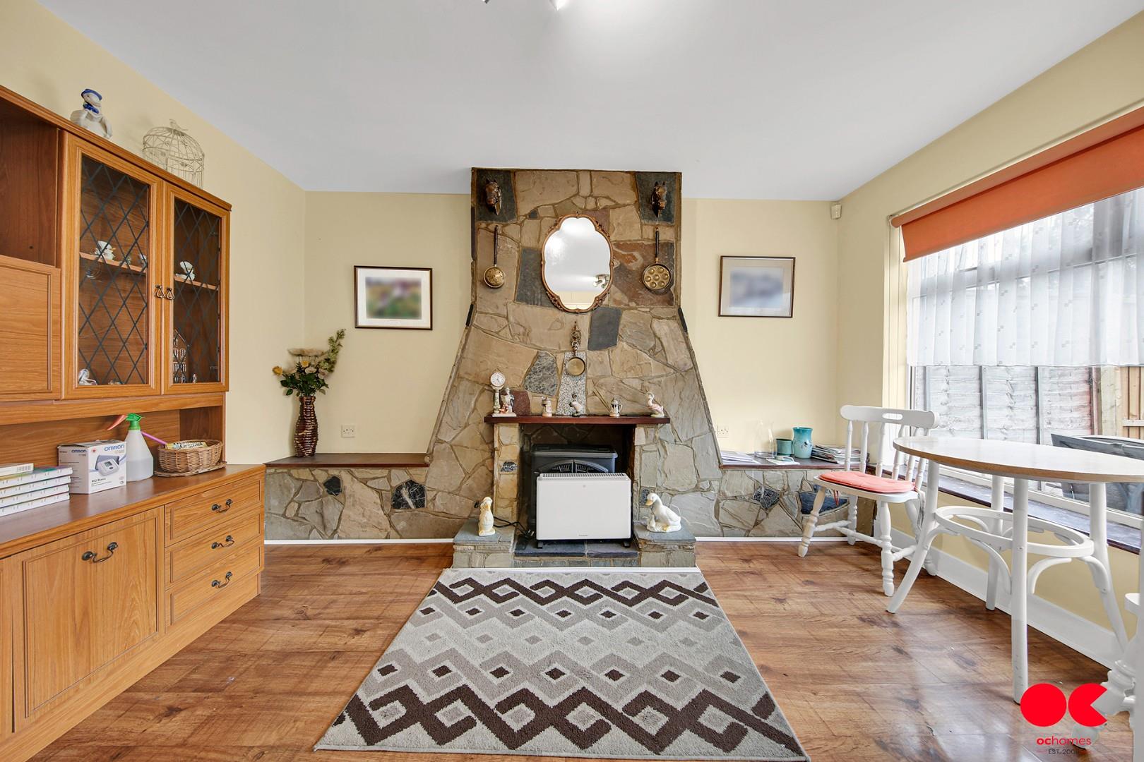 3 bed terraced house for sale in Norfolk Road, Romford  - Property Image 16