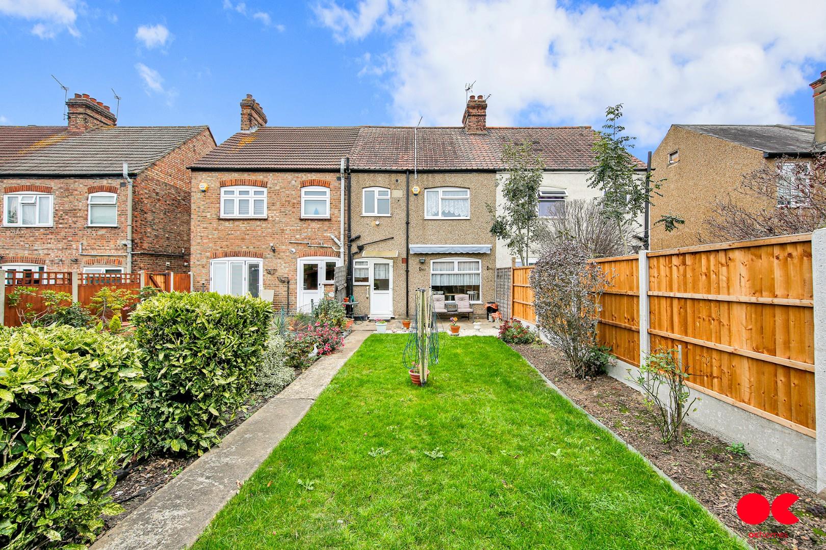 3 bed terraced house for sale in Norfolk Road, Romford  - Property Image 22
