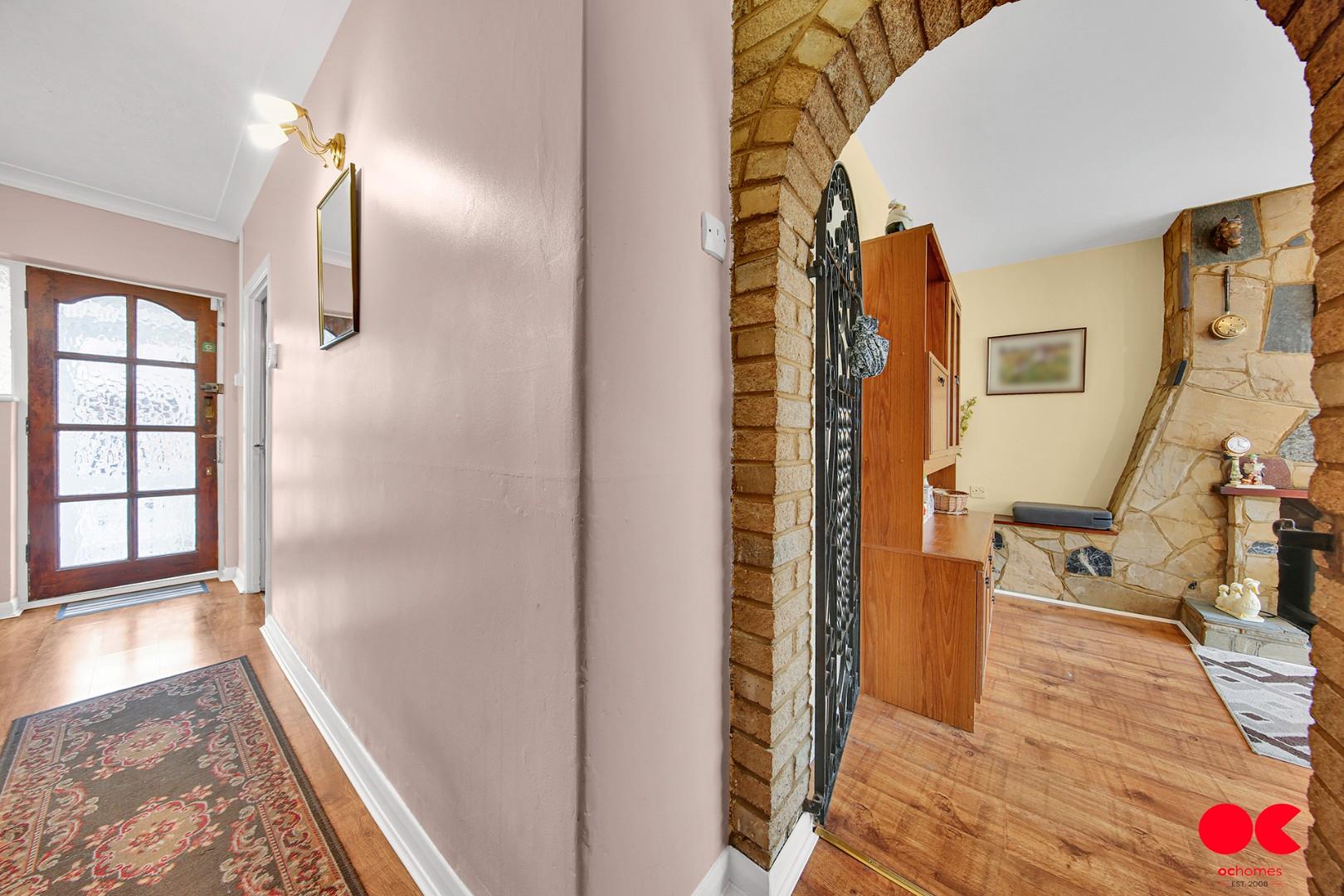 3 bed terraced house for sale in Norfolk Road, Romford  - Property Image 13