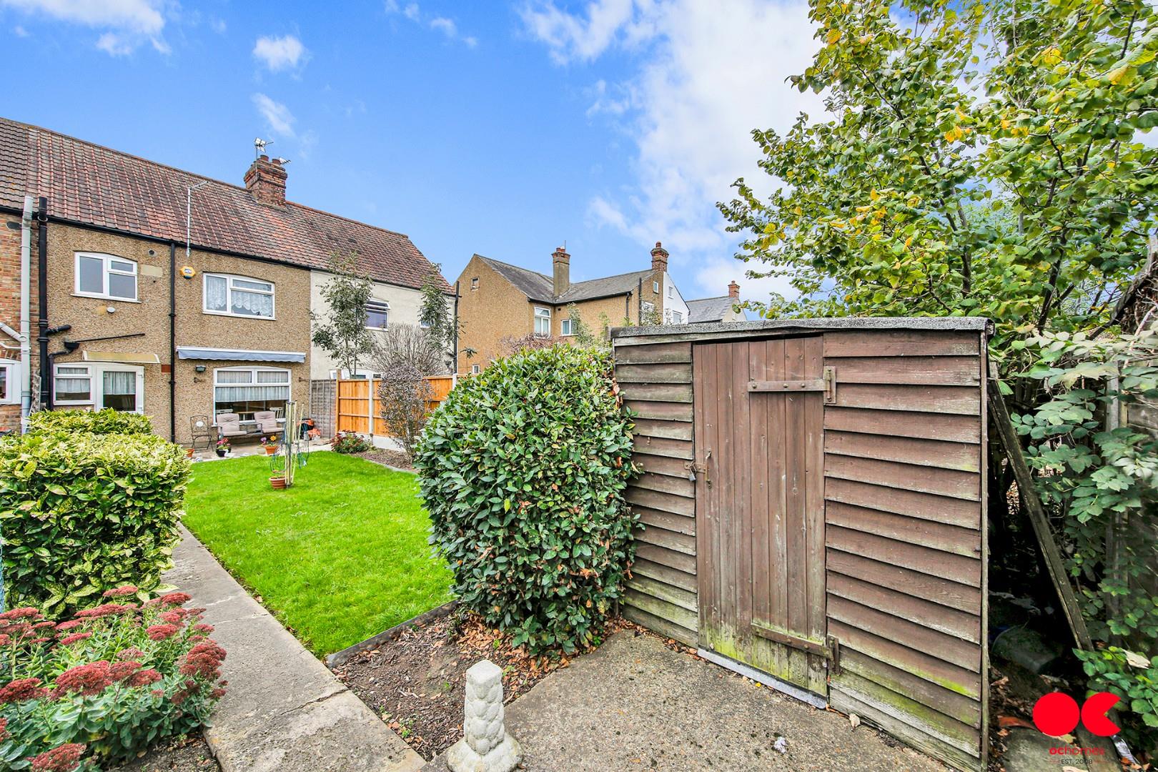 3 bed terraced house for sale in Norfolk Road, Romford  - Property Image 23