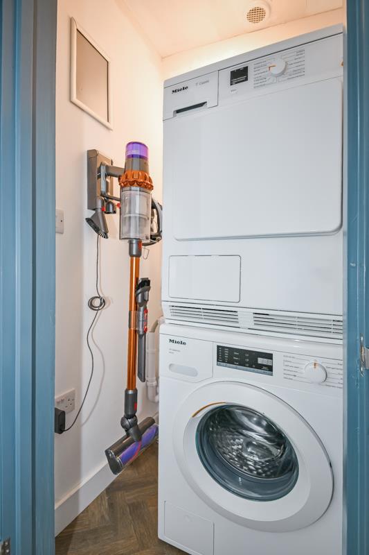 House share to rent in George Lane, South Woodford  - Property Image 15