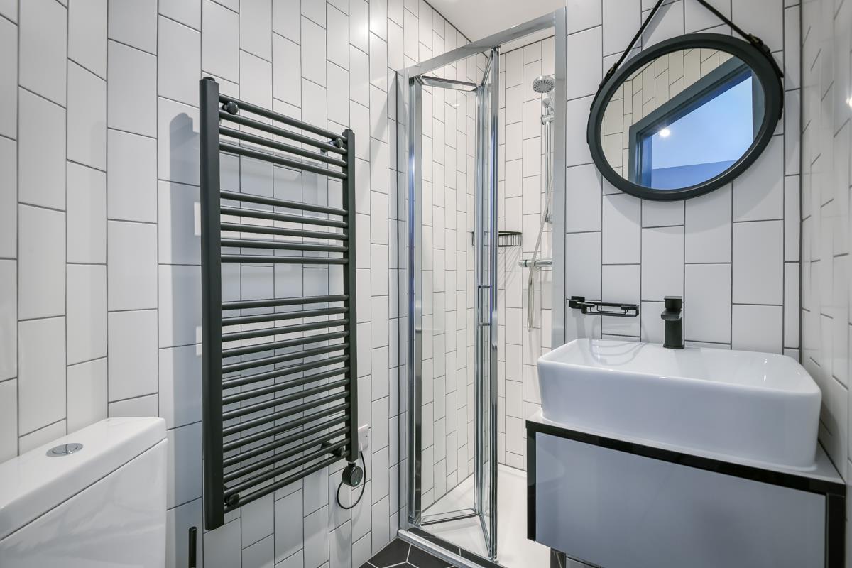 House share to rent in George Lane, South Woodford  - Property Image 4