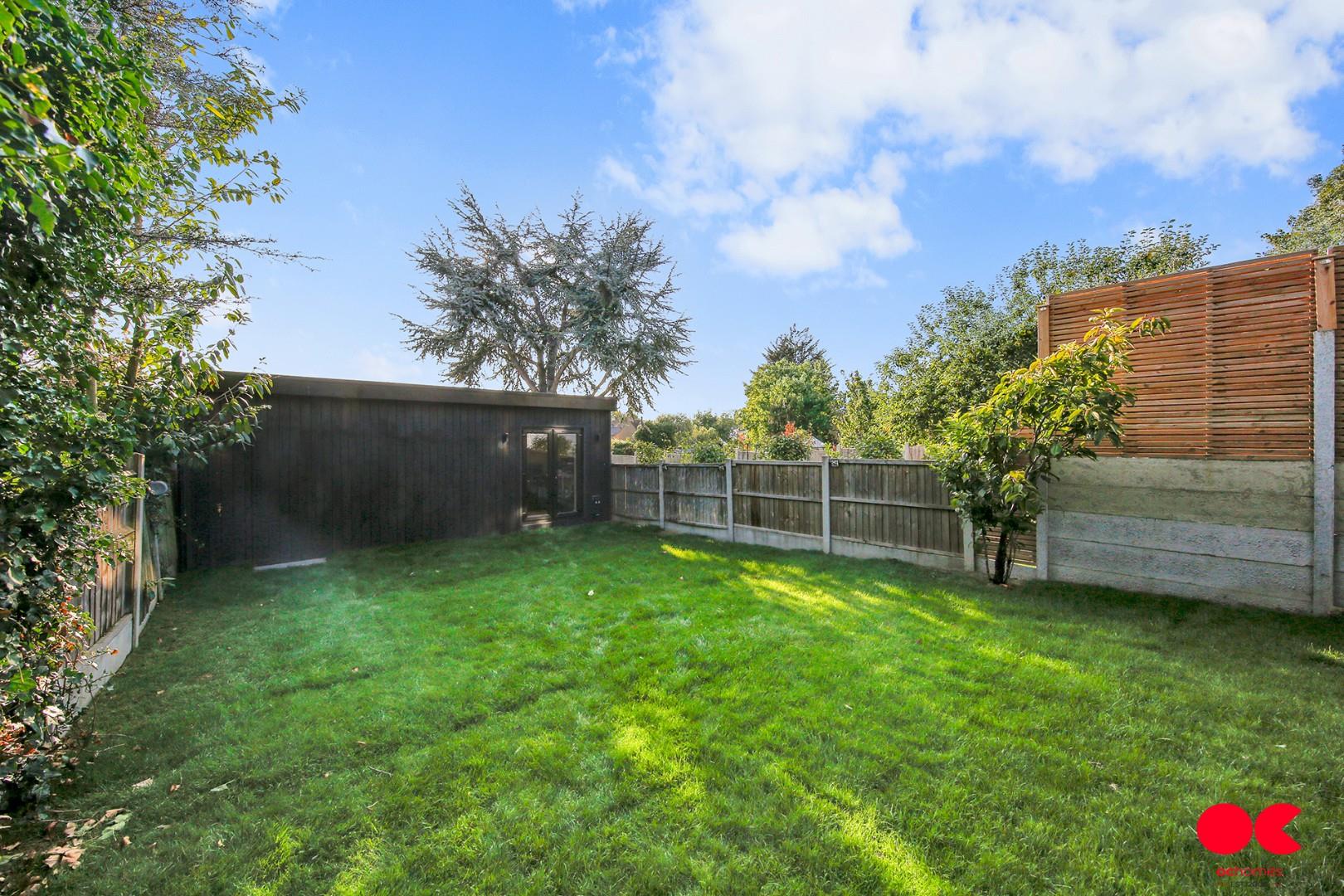 3 bed detached house for sale in Princes Road, Romford  - Property Image 29