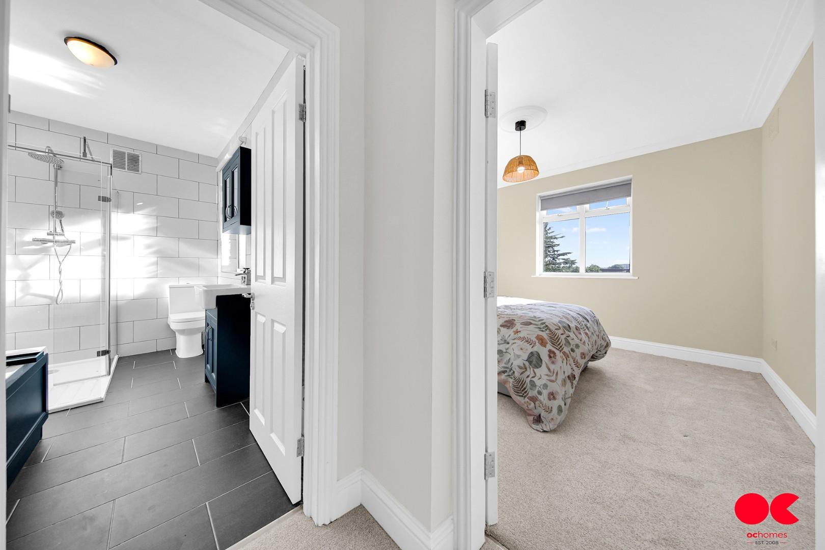 3 bed detached house for sale in Princes Road, Romford  - Property Image 43