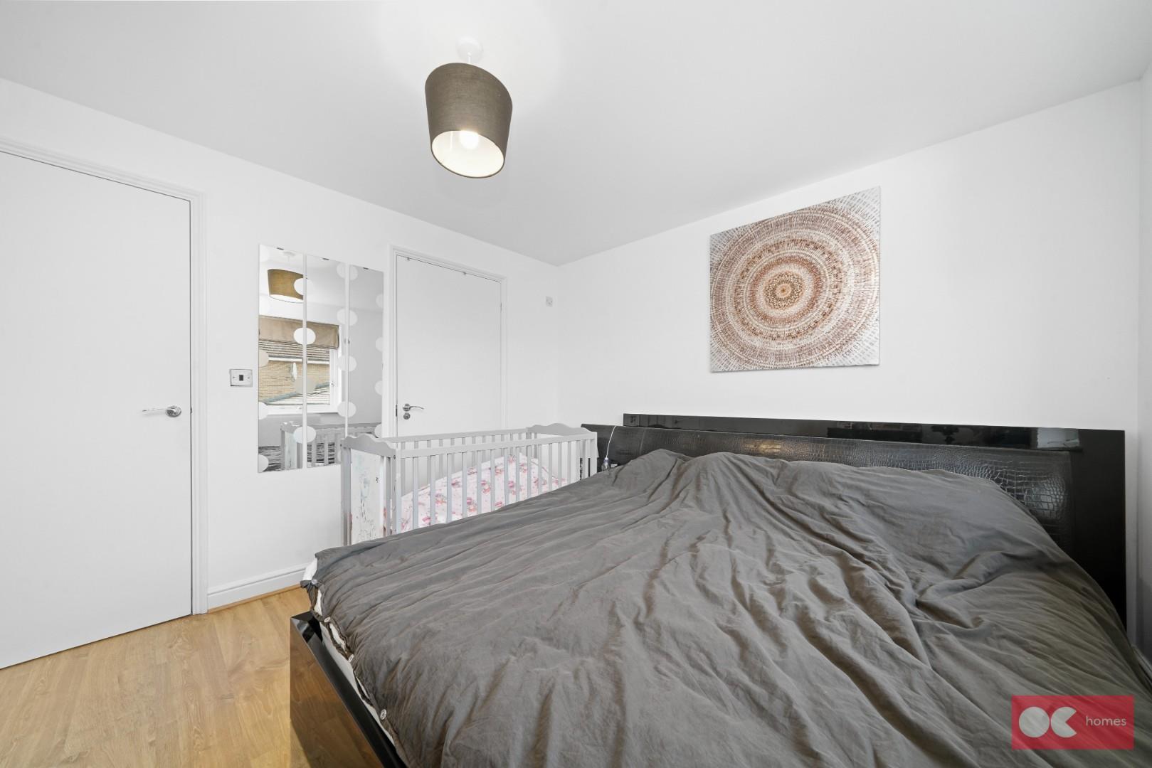 2 bed flat for sale in Hogg Lane, Grays  - Property Image 11