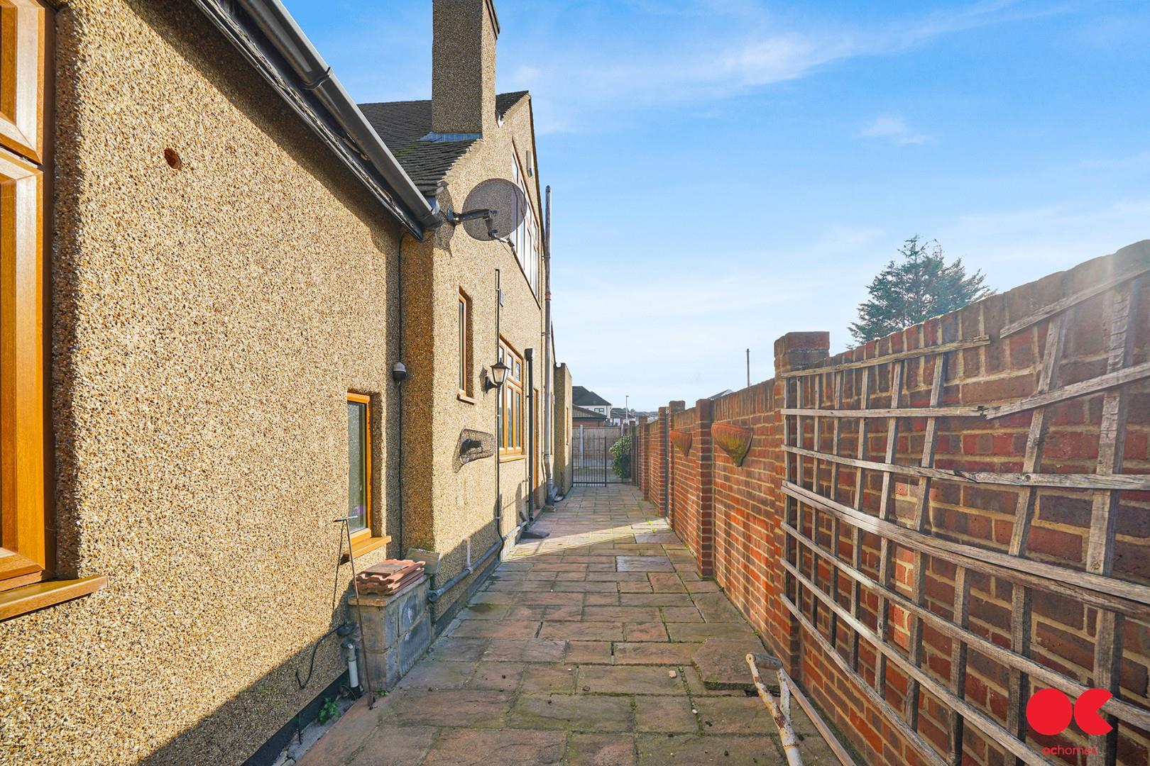 4 bed detached bungalow for sale in Marlborough Drive, Clayhall  - Property Image 31