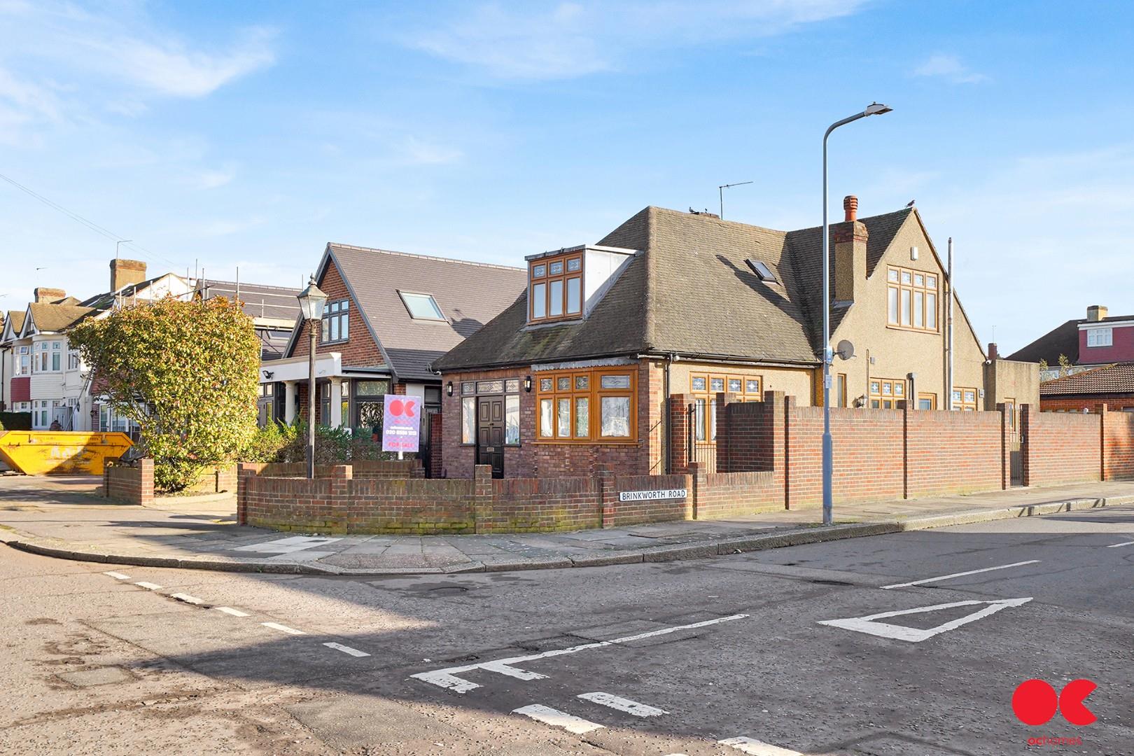 4 bed detached bungalow for sale in Marlborough Drive, Clayhall  - Property Image 32