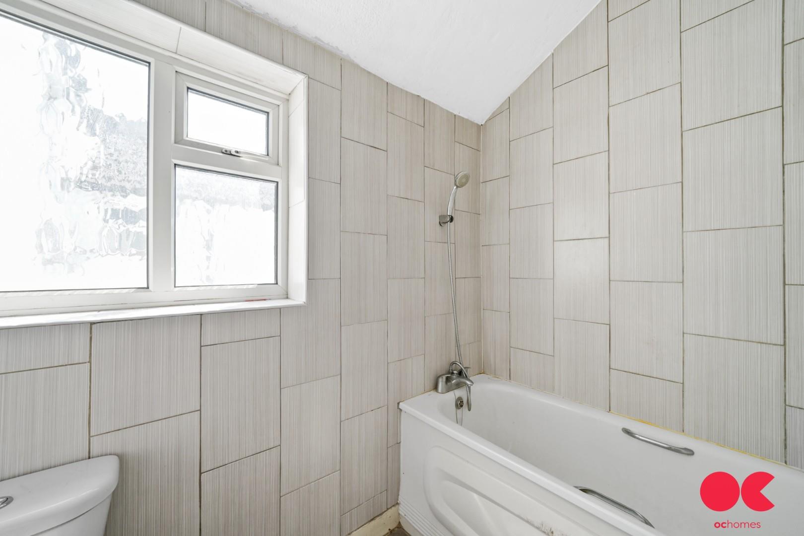 3 bed terraced house for sale in Bromley Road, Leyton  - Property Image 16