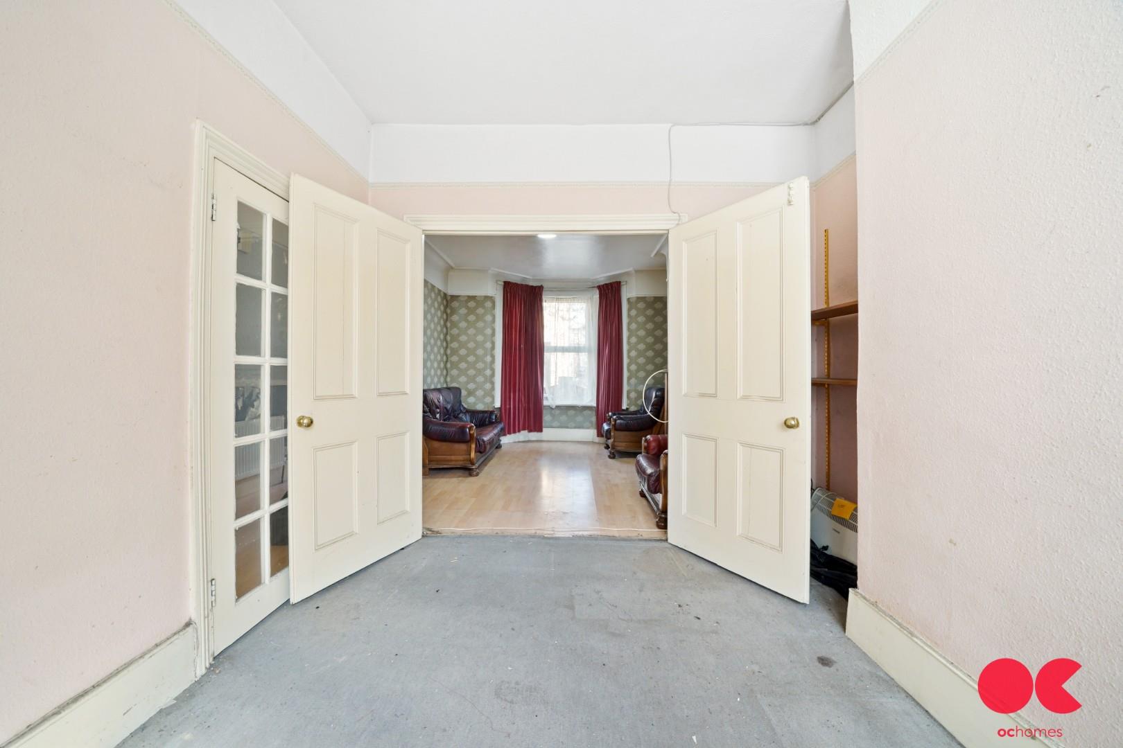 3 bed terraced house for sale in Bromley Road, Leyton  - Property Image 7