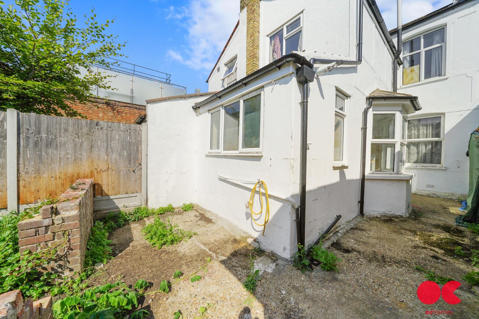 3 bed terraced house for sale in Bromley Road, Leyton  - Property Image 20