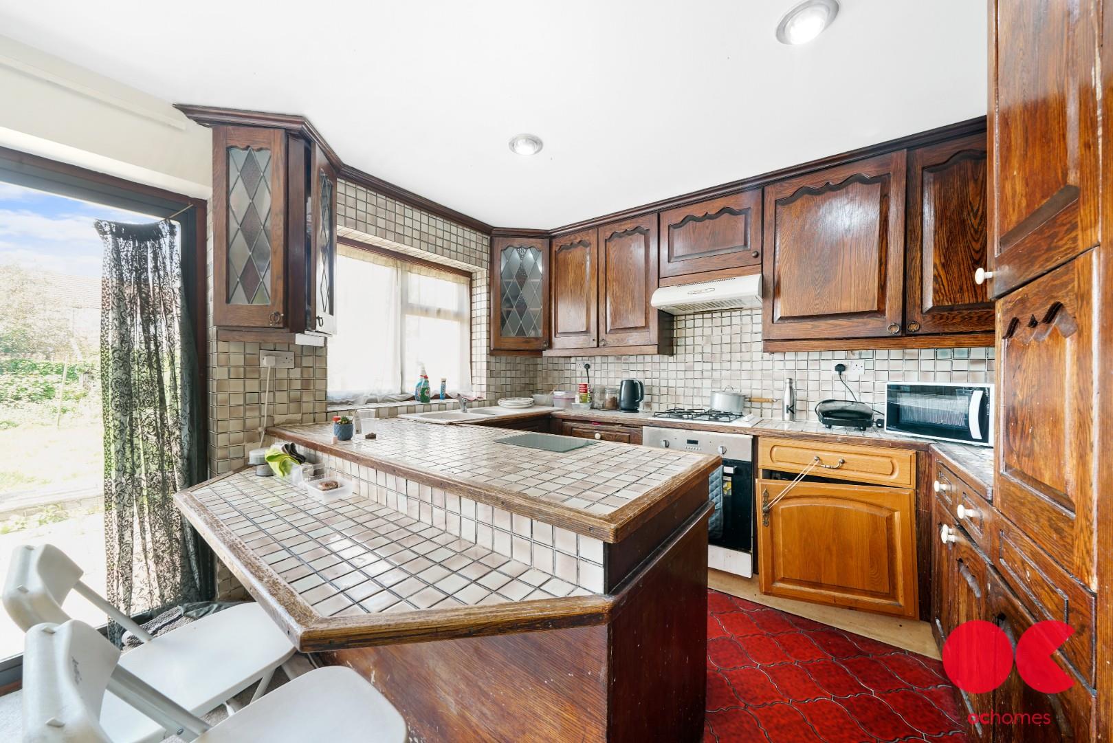 3 bed terraced house for sale in Lawrence Avenue, Manor Park  - Property Image 6