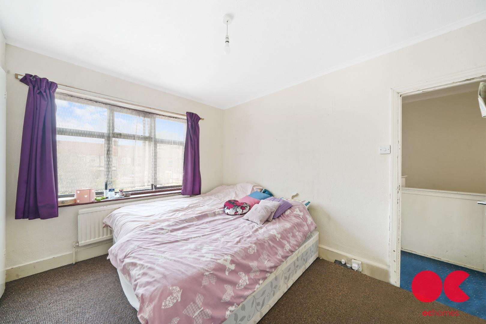 3 bed terraced house for sale in Lawrence Avenue, Manor Park  - Property Image 18