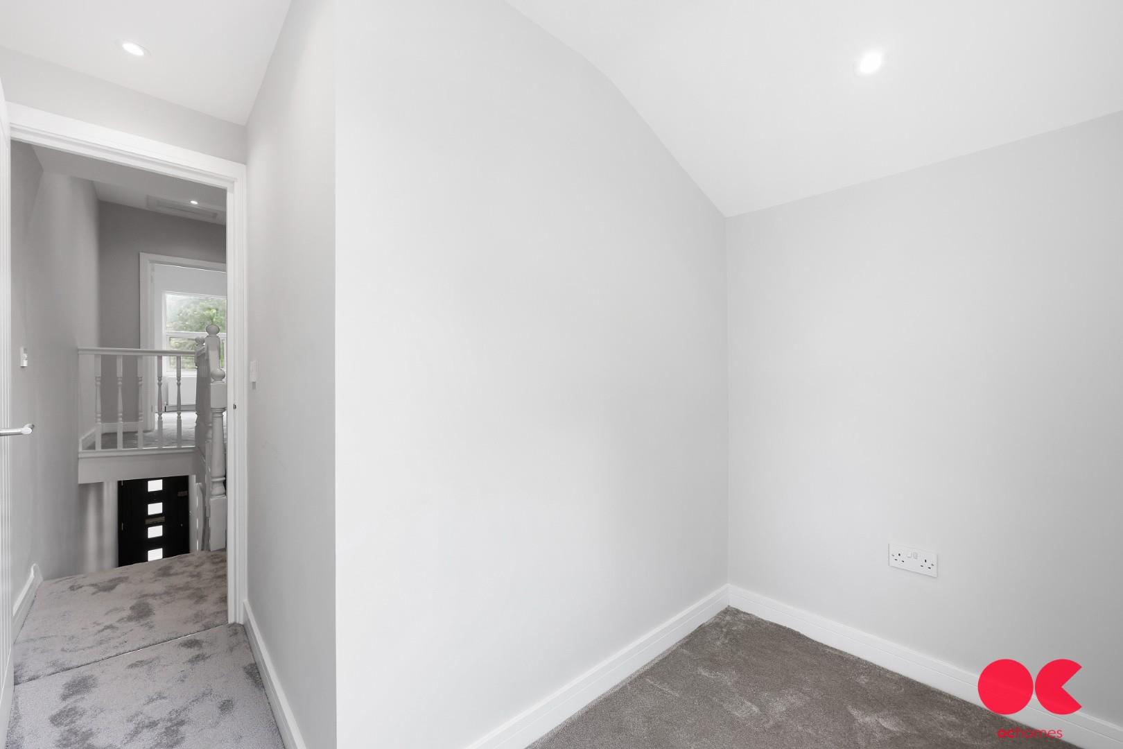 3 bed terraced house for sale in Selby Road, Leytonstone  - Property Image 31