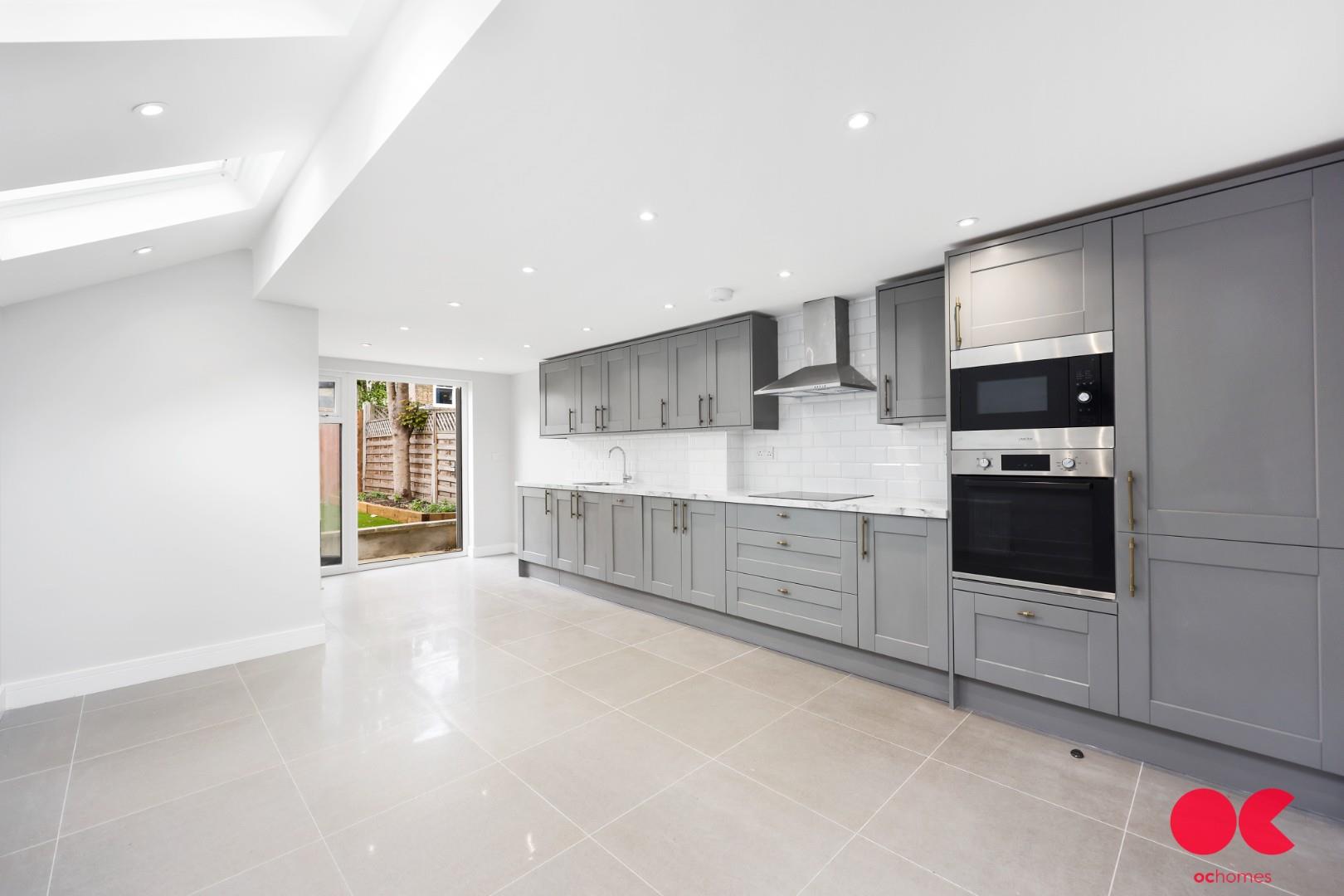 3 bed terraced house for sale in Selby Road, Leytonstone  - Property Image 15