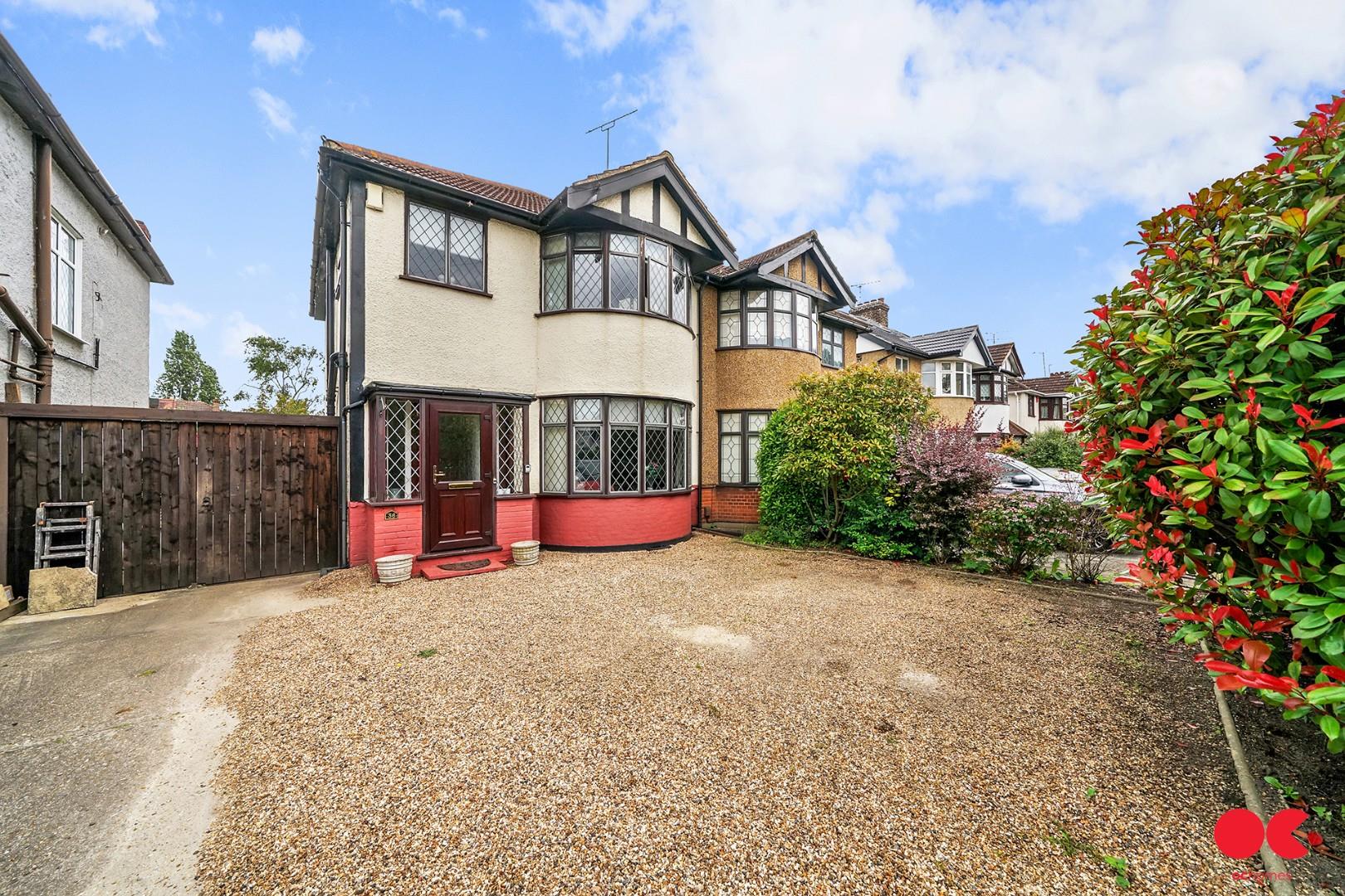 3 bed semi-detached house for sale in Pettits Lane, Romford  - Property Image 21