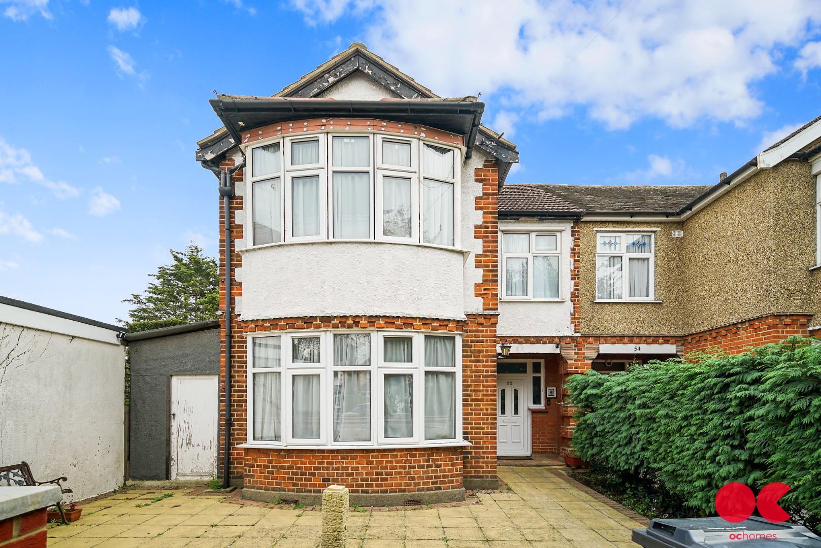 3 bed end of terrace house for sale in Spearpoint Gardens, Ilford  - Property Image 21