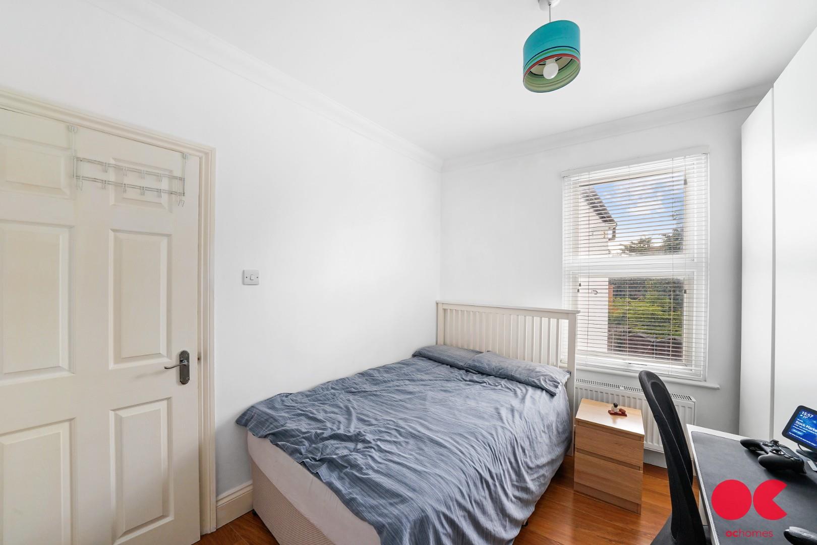 2 bed terraced house for sale in Essex Road, Chadwell Heath  - Property Image 18