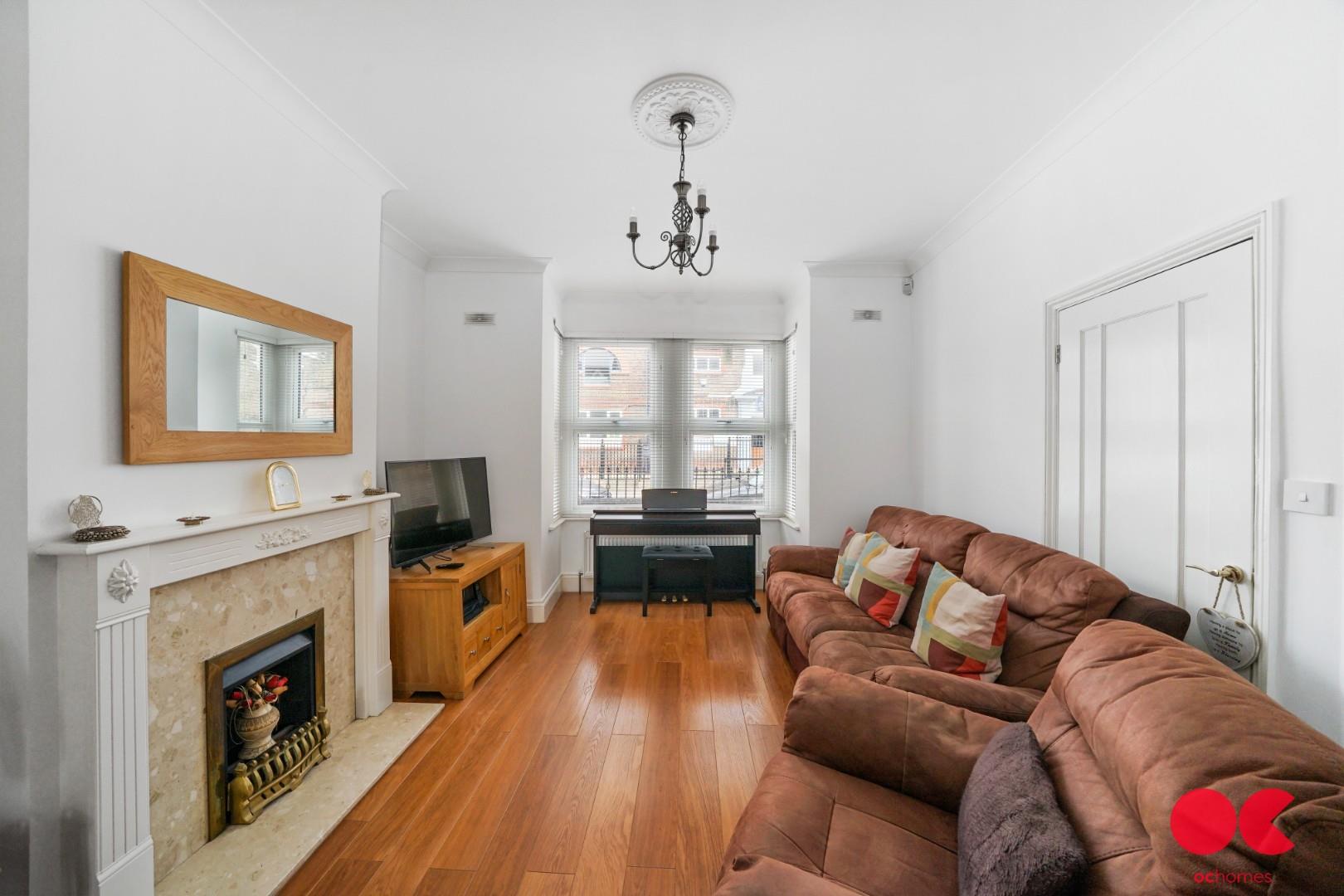 2 bed terraced house for sale in Essex Road, Chadwell Heath  - Property Image 2