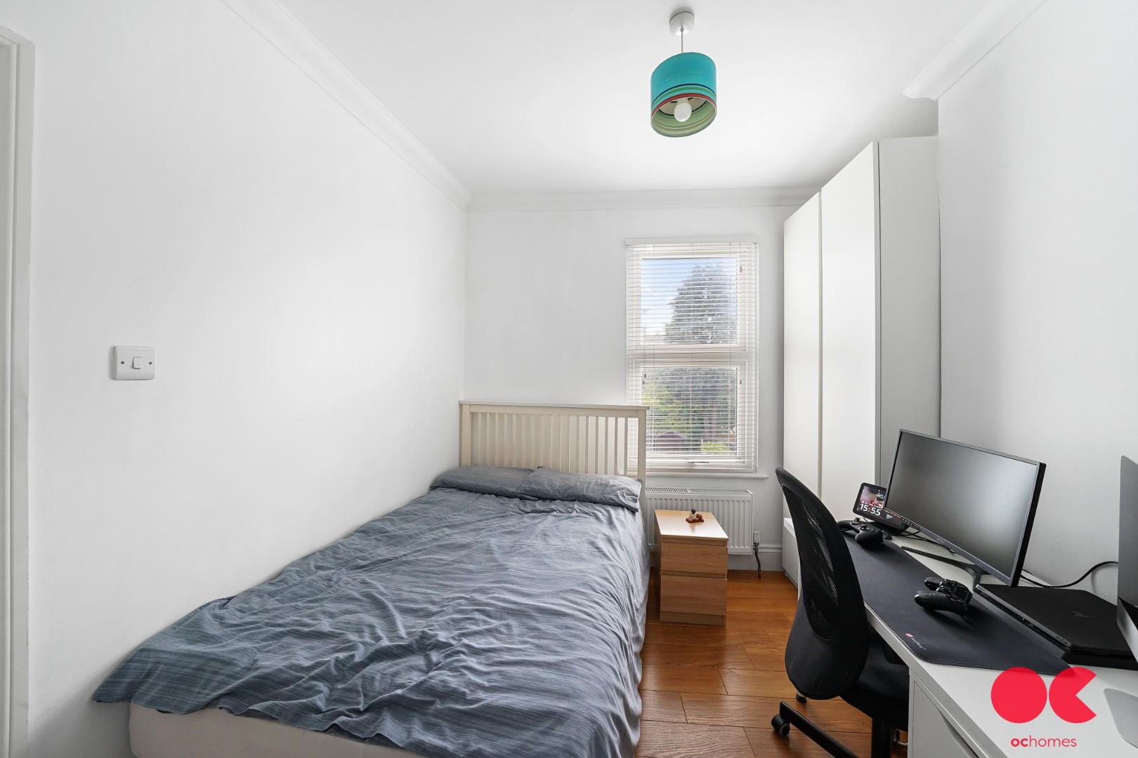 2 bed terraced house for sale in Essex Road, Chadwell Heath  - Property Image 24