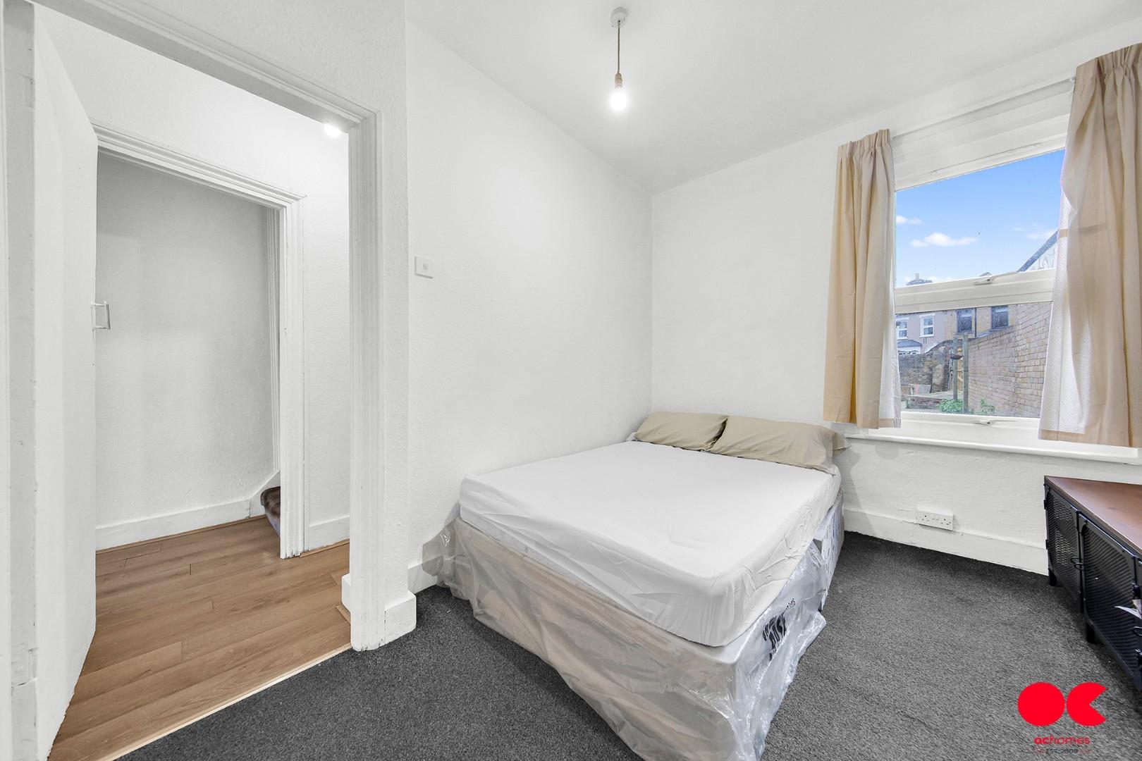 3 bed terraced house to rent in Frith Road, Leytonstone  - Property Image 16